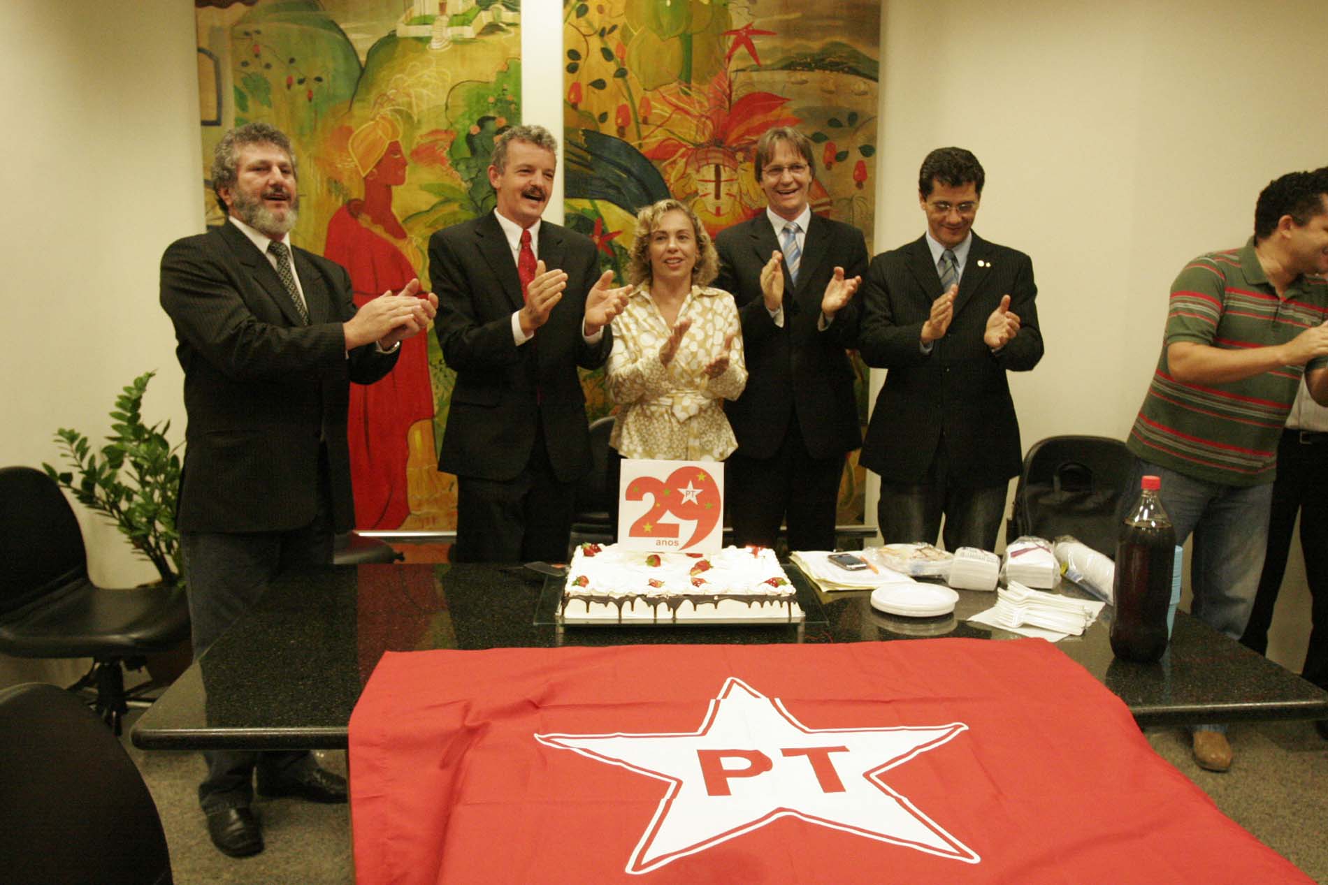 Aniversário 29 anos PT
