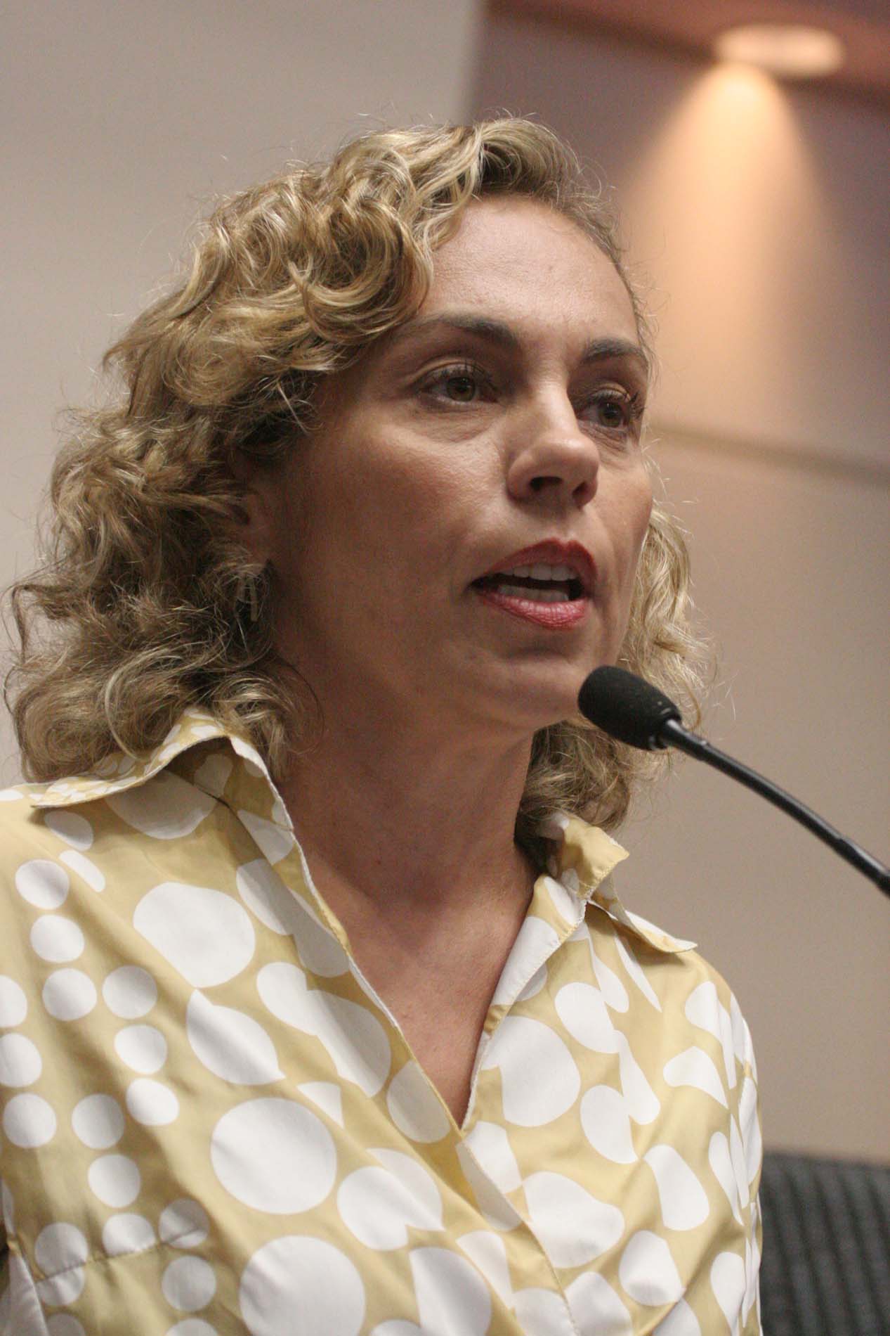 Deputada Ana Paula Lima (PT)