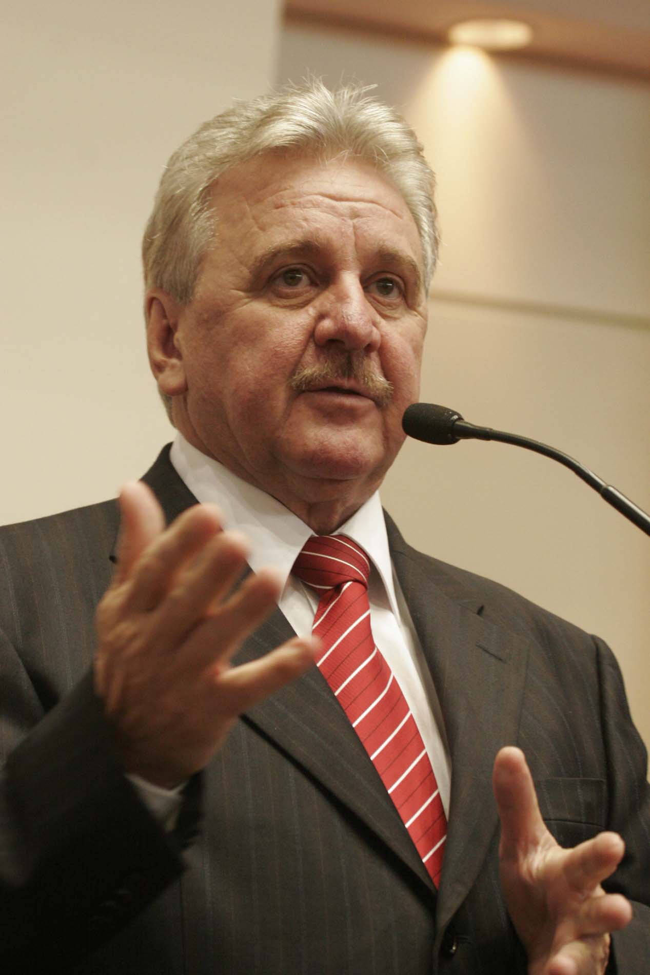 Deputado Moacir Sopelsa (PMDB)