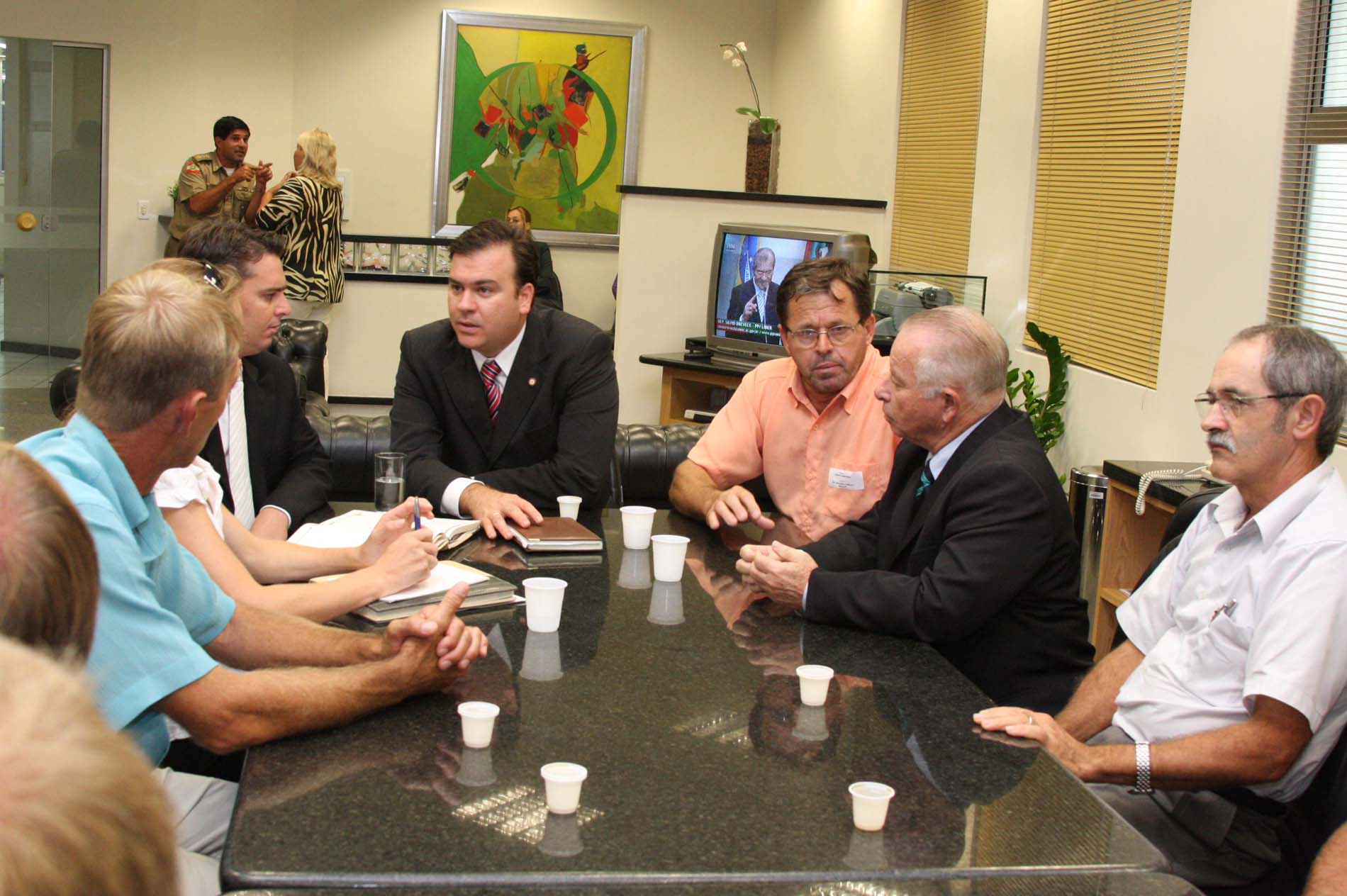 Reunião do Fórum Permanente de Solidariedade pela reconstrução das cidades atingidas pelas enchentes