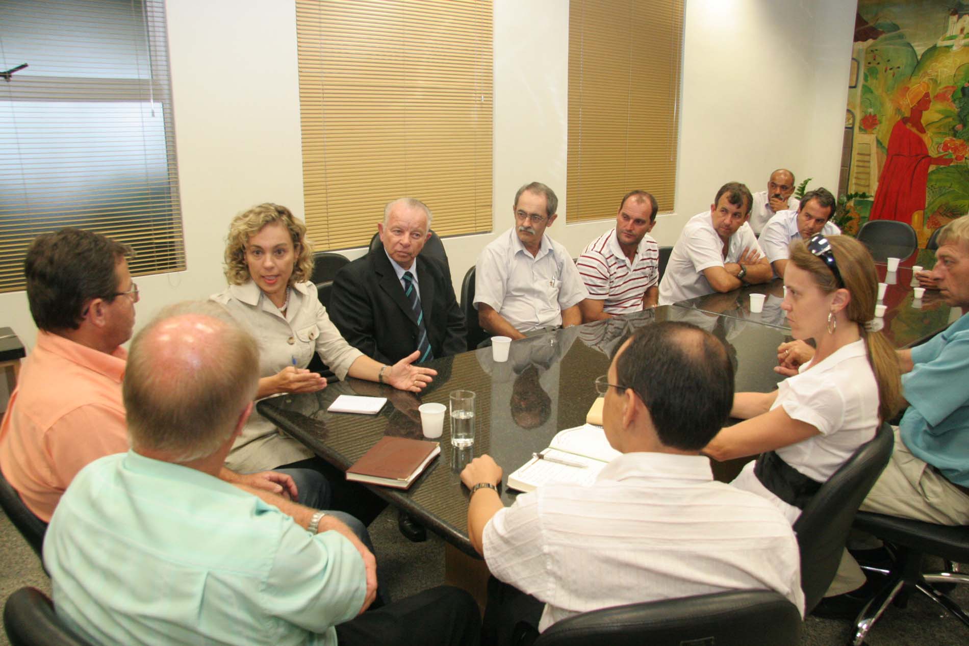 Reunião do Fórum Permanente de Solidariedade pela reconstrução das cidades atingidas pelas enchentes
