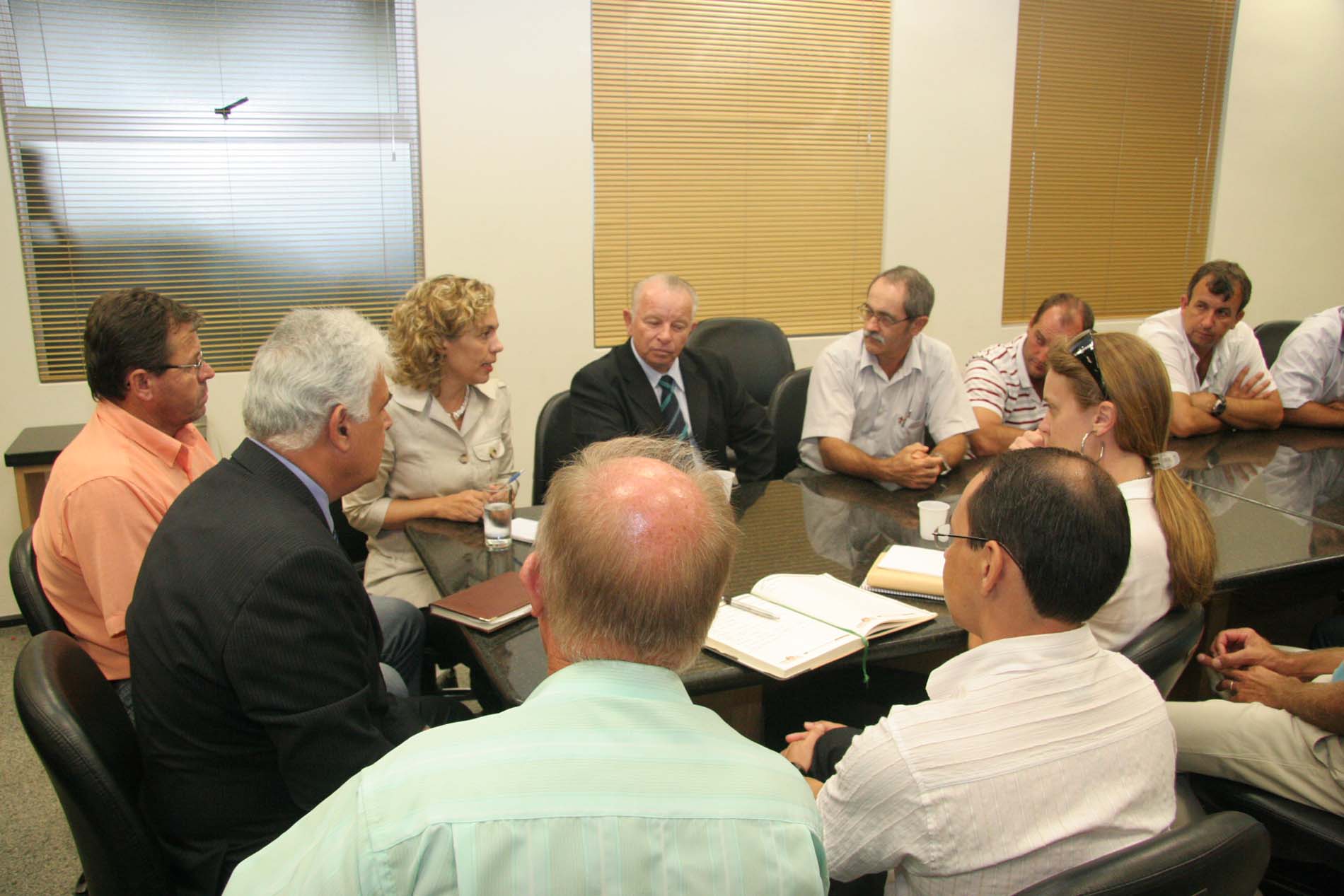 Reunião do Fórum Permanente de Solidariedade pela reconstrução das cidades atingidas pelas enchentes