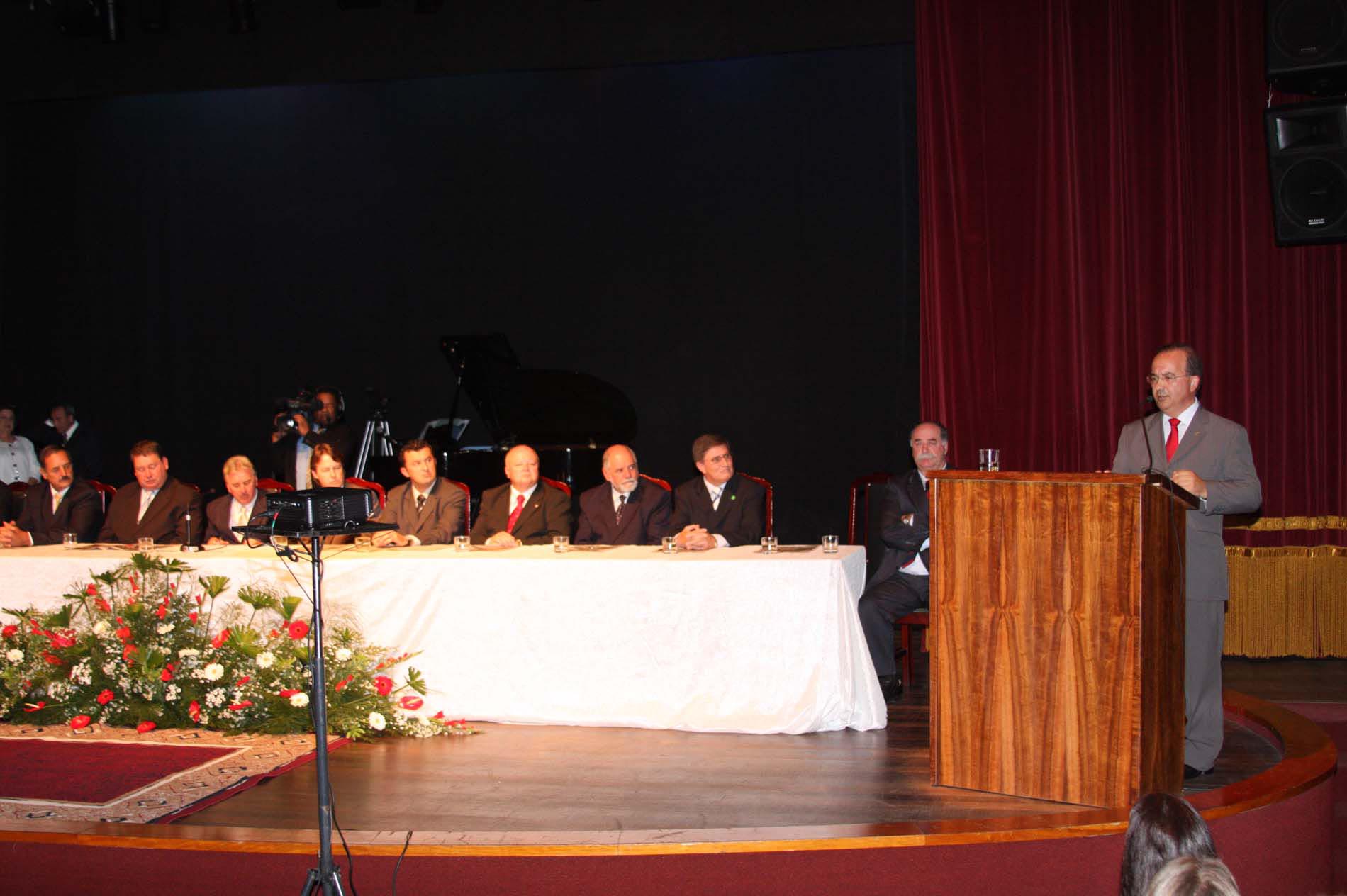 Sessão solene em homenagem aos 40 anos da Cooperativa do Rio do Peixe (Coperio) - Joaçaba
