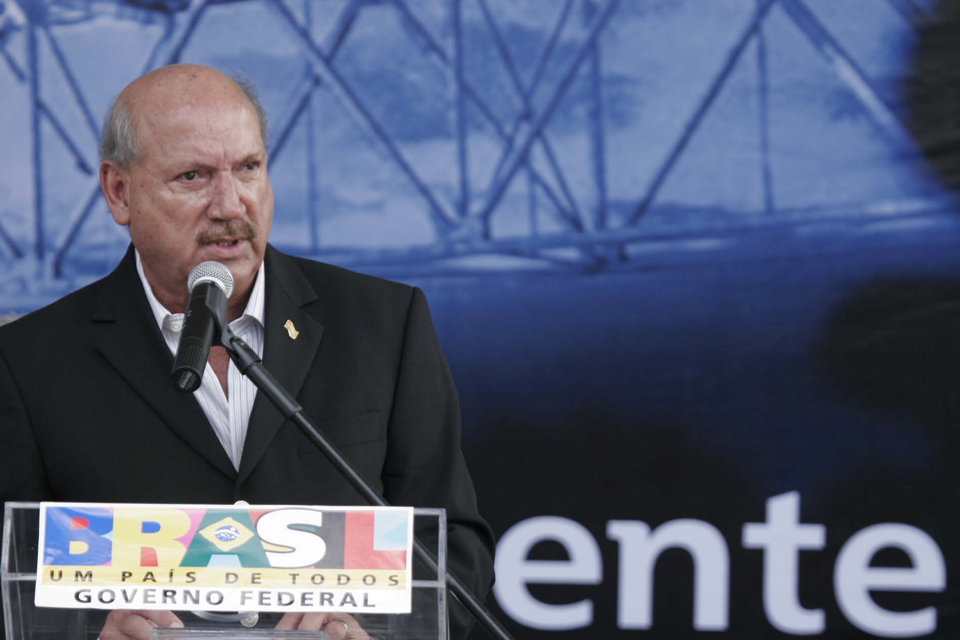 Lula inaugura sistema de energia elétrica em SC -Governador Luiz Henrique da Silveira