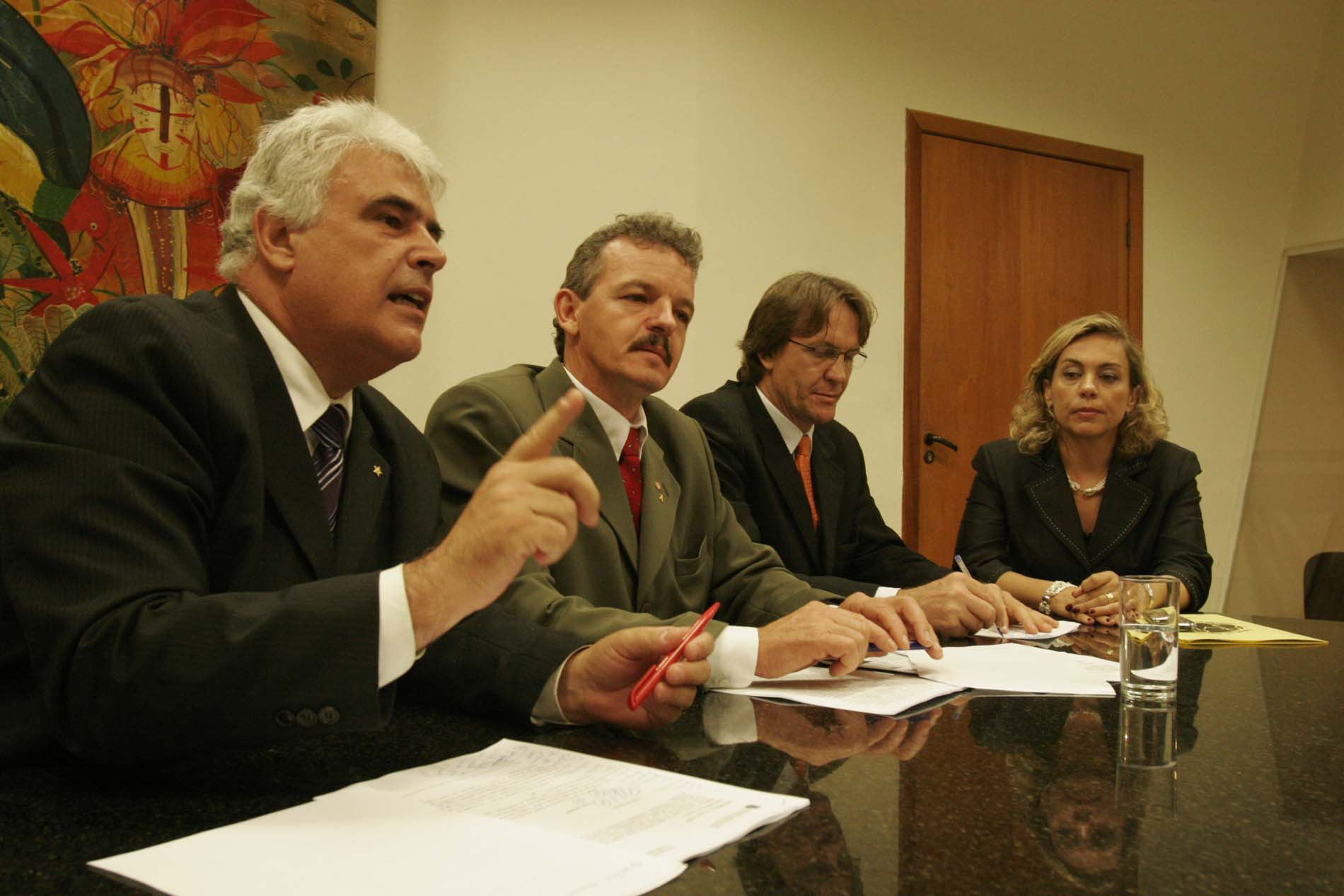 Coletiva da bancada do PT
