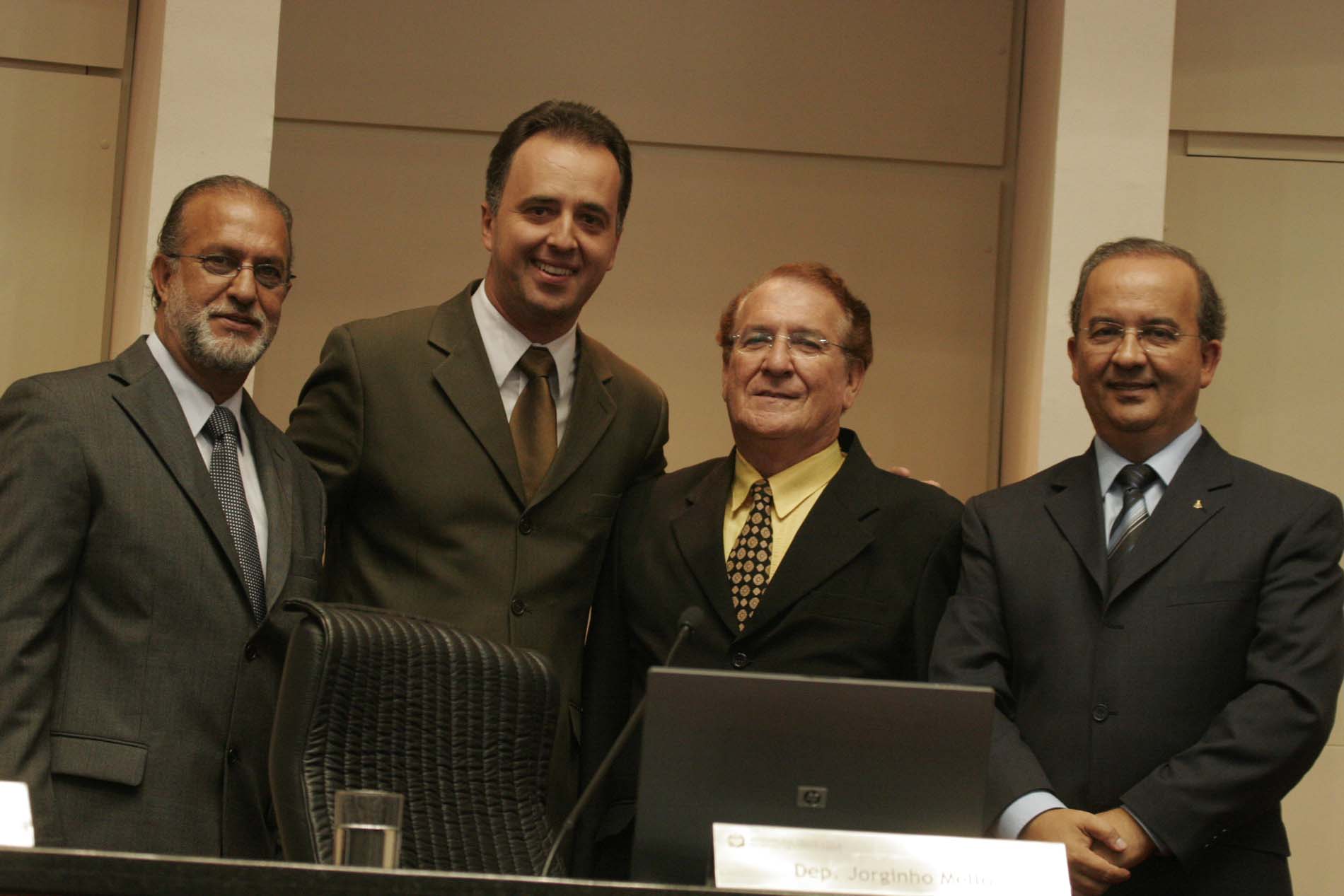 José Eli Francisco recebe homenagem pelos 50 anos de comunicação