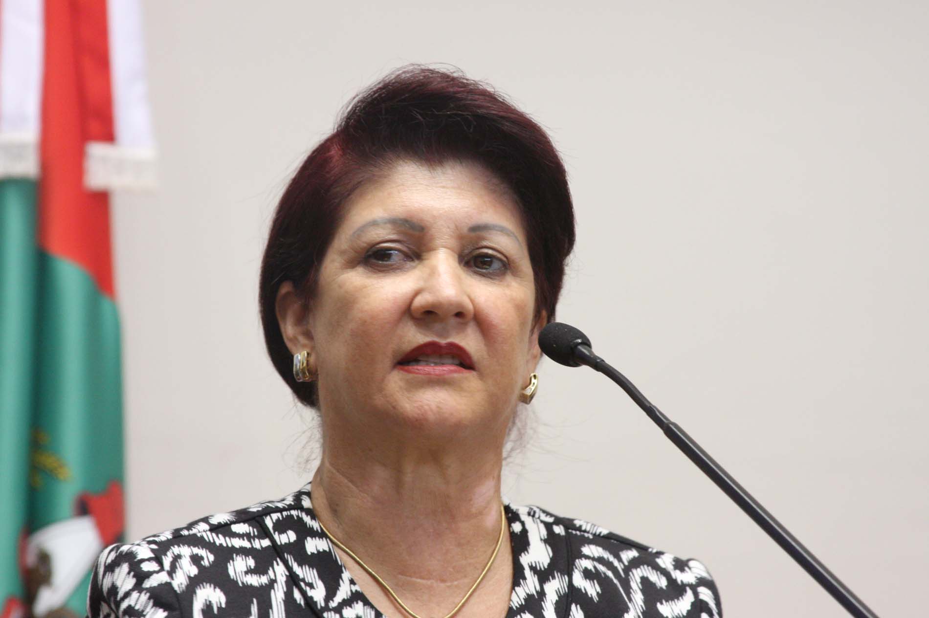 Deputada Professora Odete de Jesus (PRB)