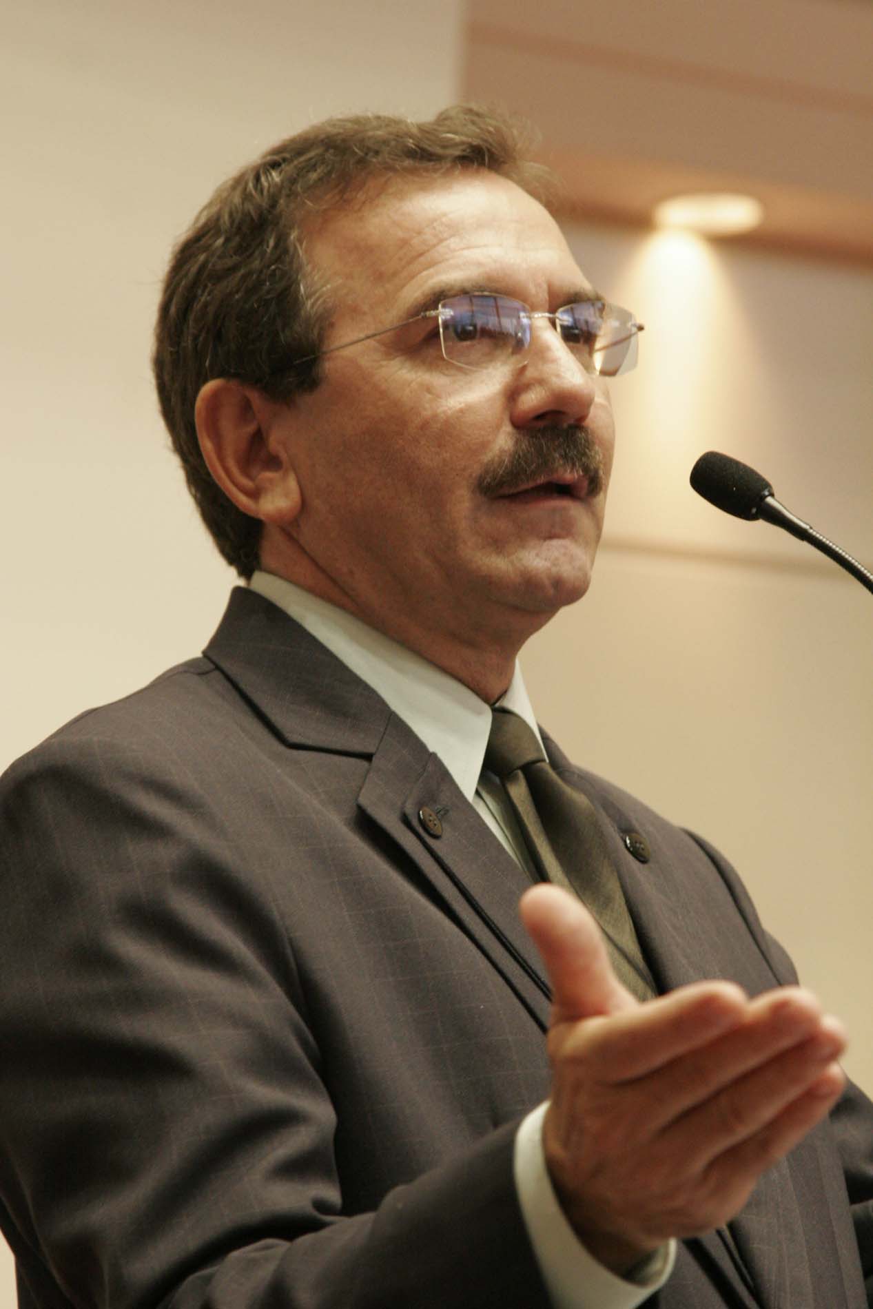 Deputado Serafim Venzon (PSDB)