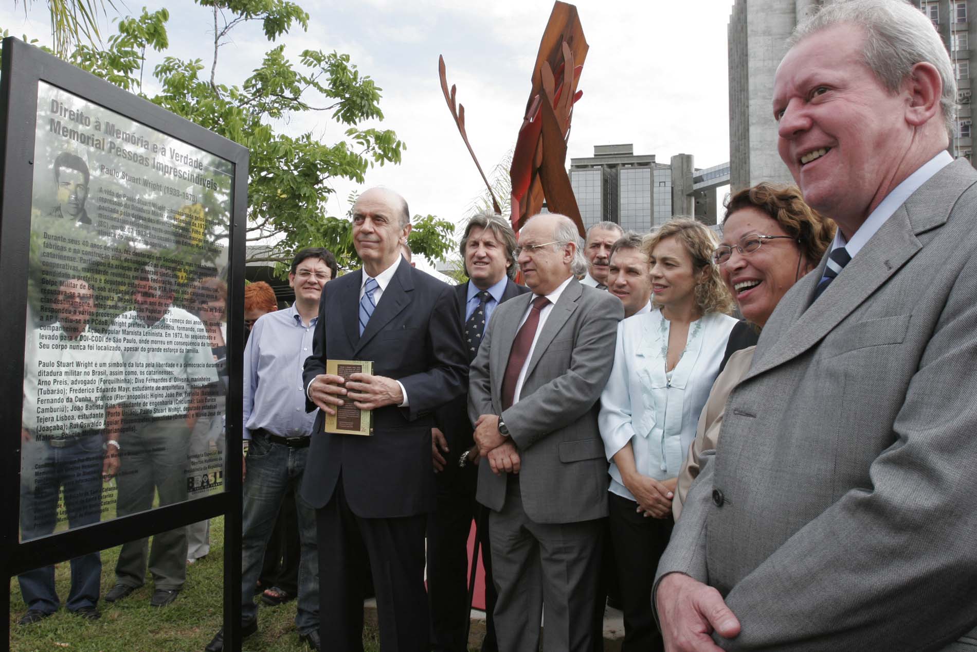 Homenagem ao ex-deputado Paulo Stuart Wright