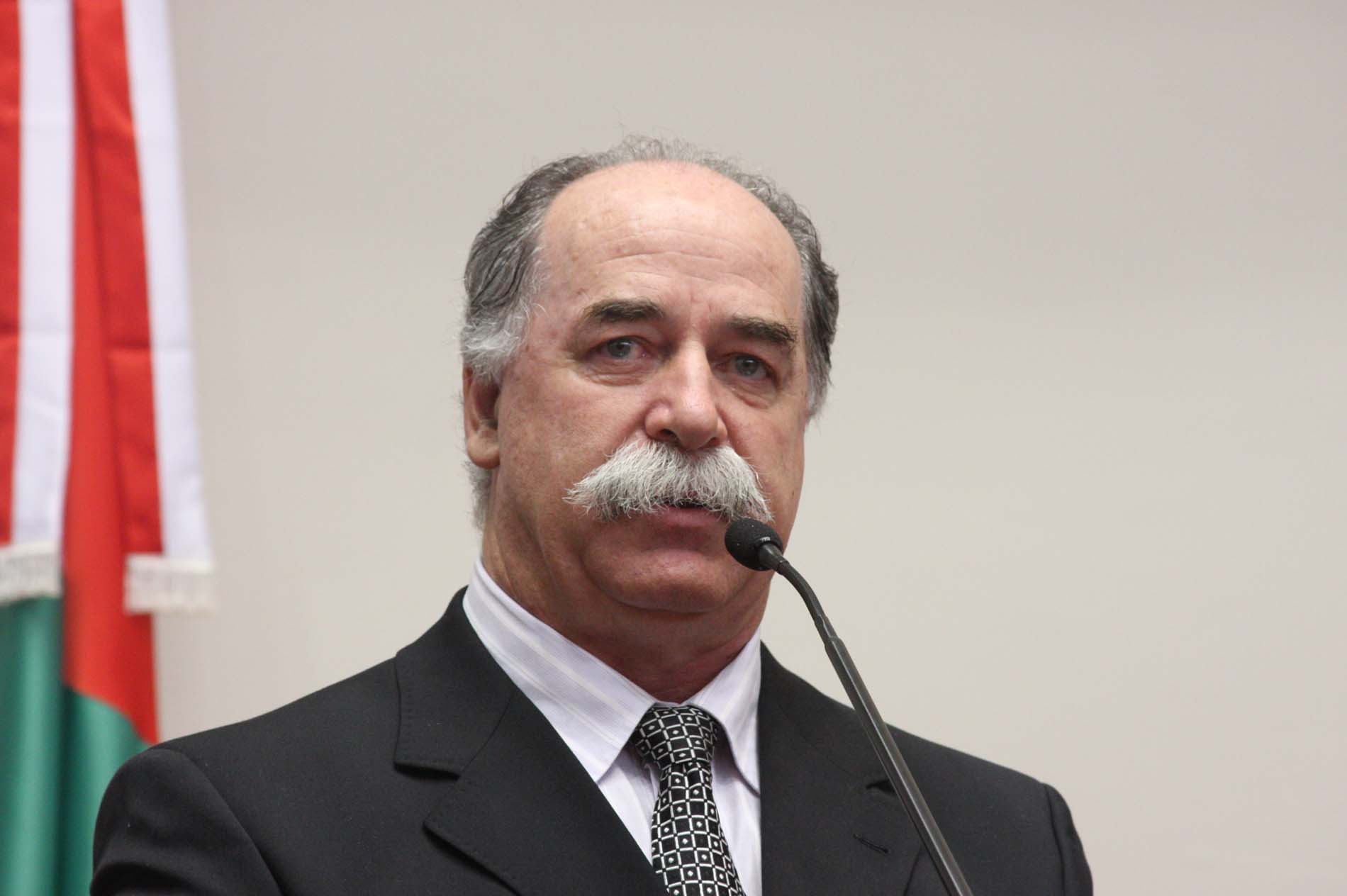Deputado Romildo Titon (PMDB)