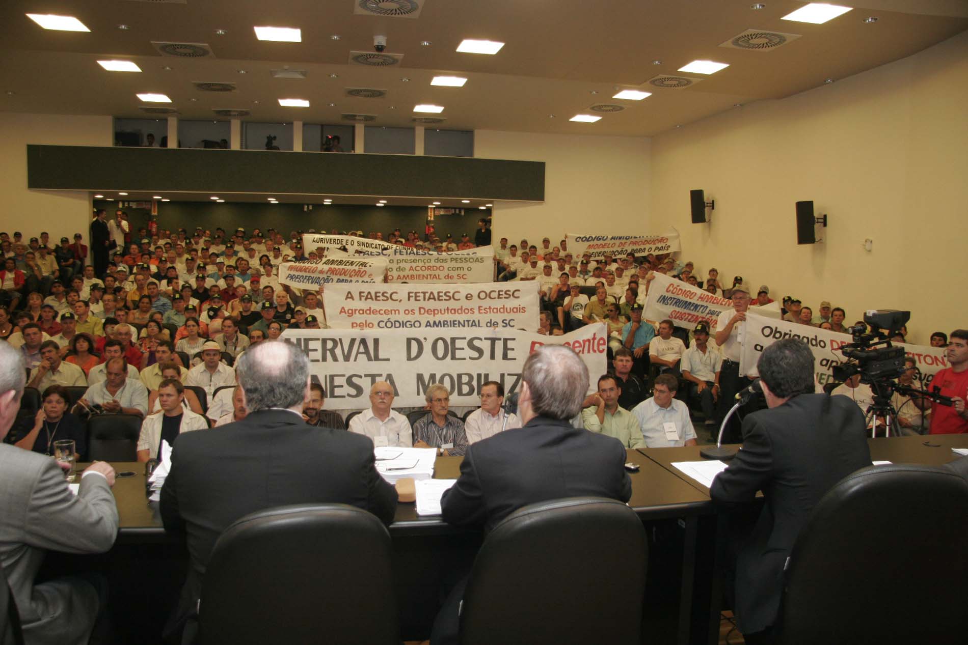 Reunião conjunta das Comissões de Justiça