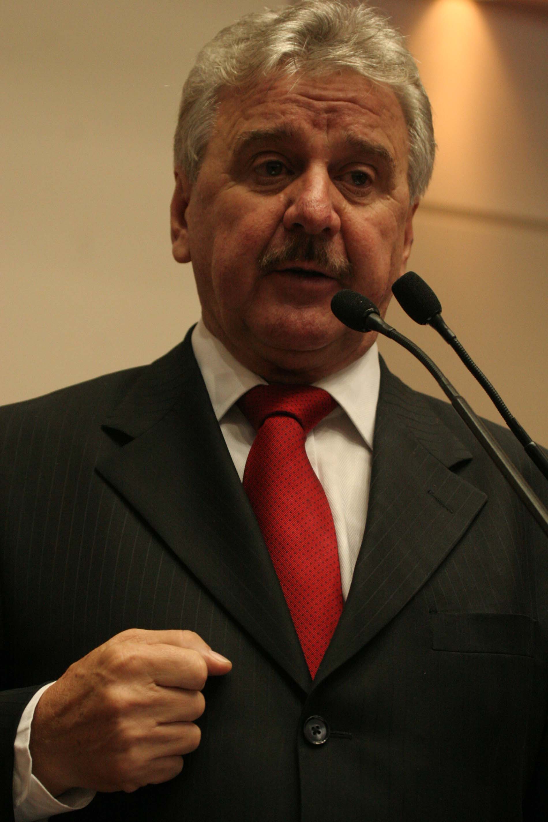 Deputado Moacir Sopelsa (PMDB)