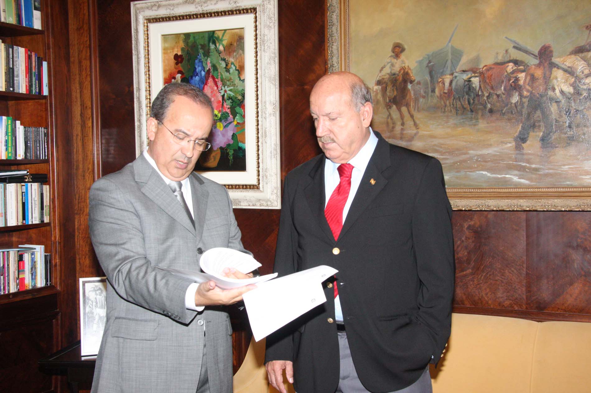 Entrega do Código Ambiental ao Governador