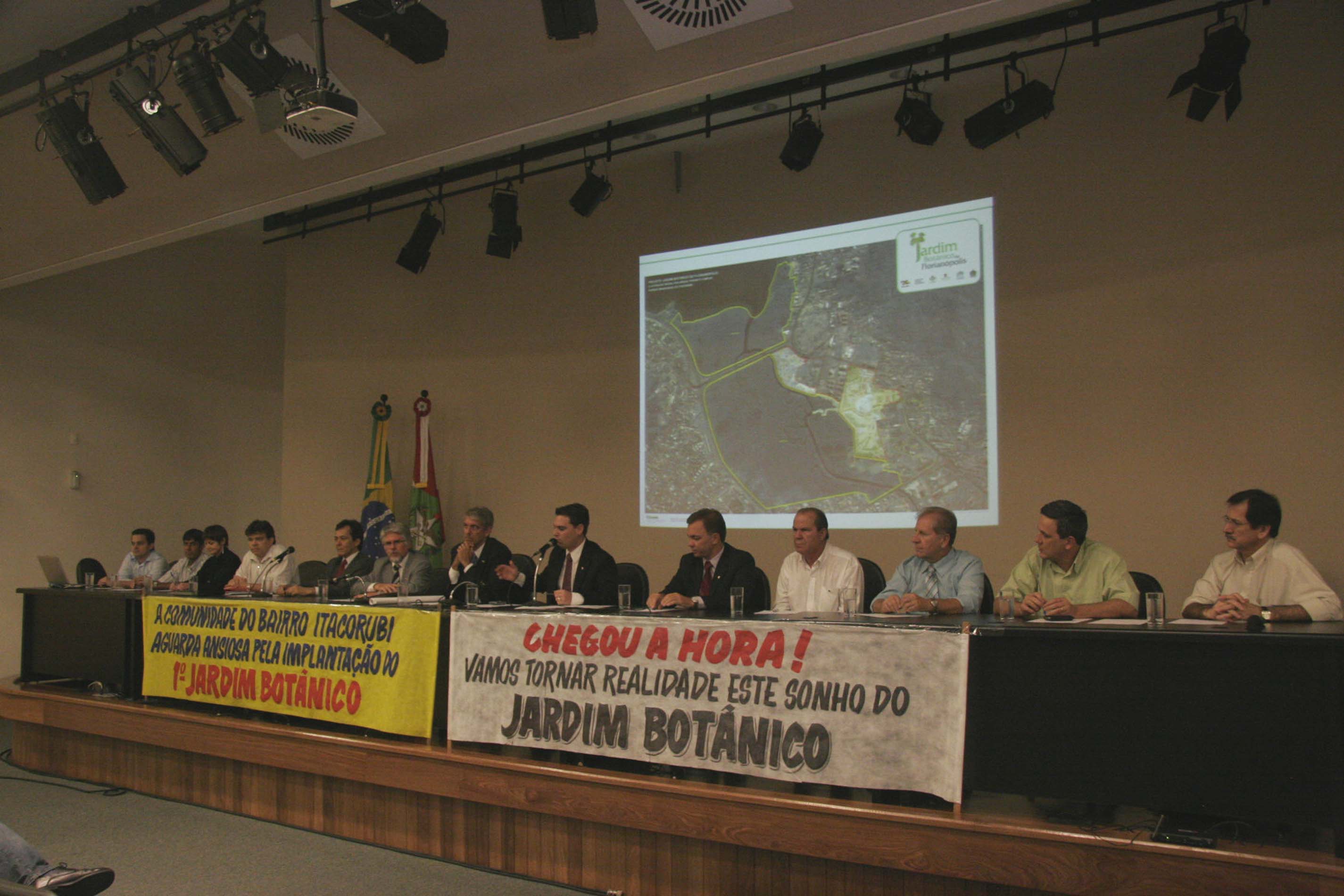 Apresentação do cronograma de ações para a implantação do Jardim Botânico
