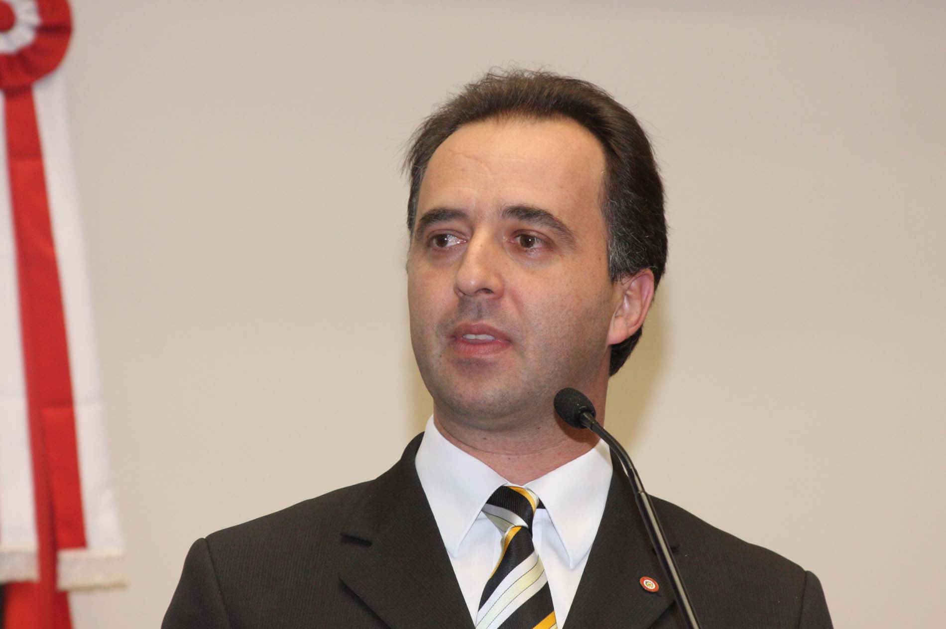 Guerra fiscal será tema de debate na CCJ