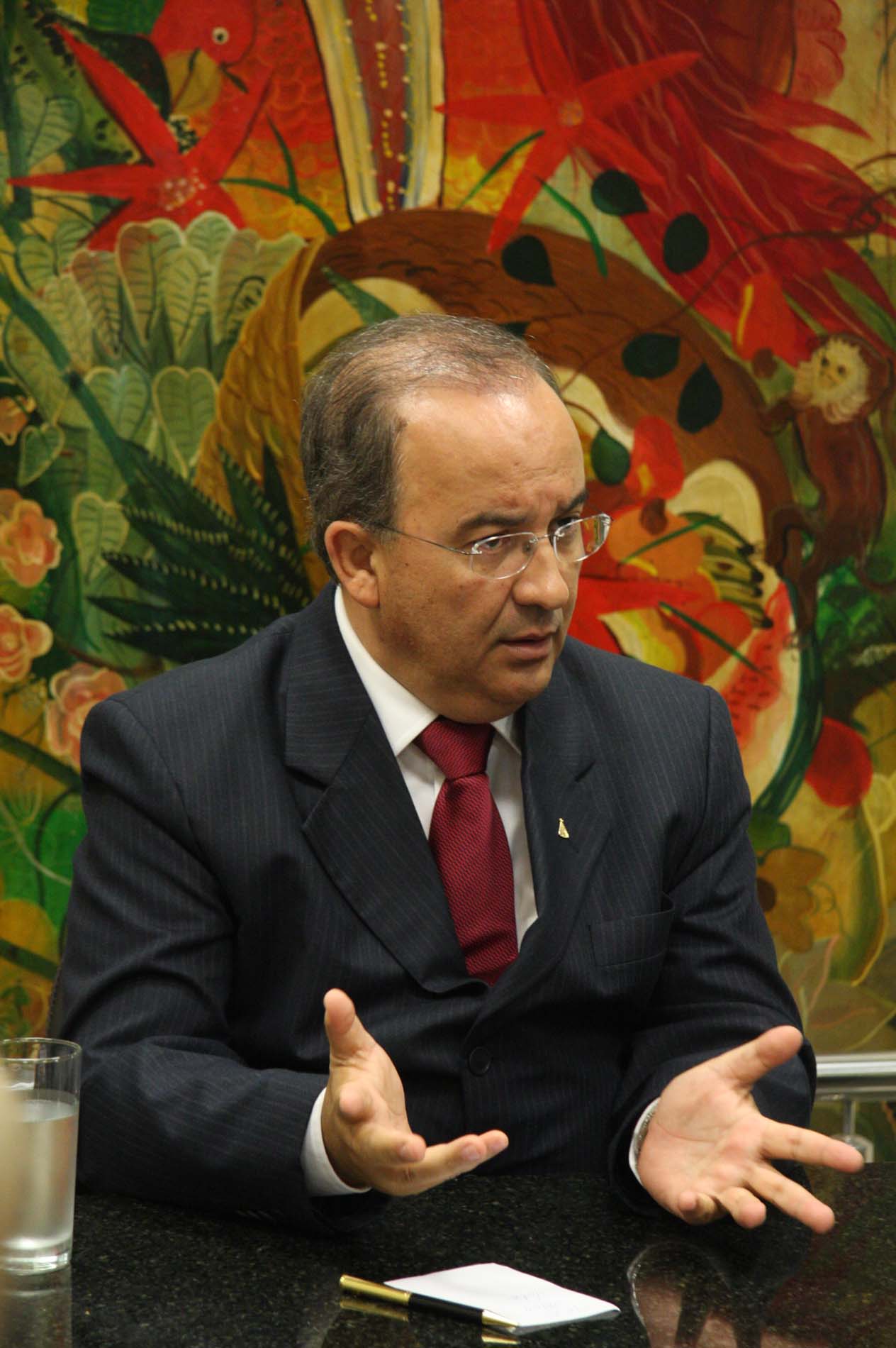 Deputado Jorginho Mello (PSDB)