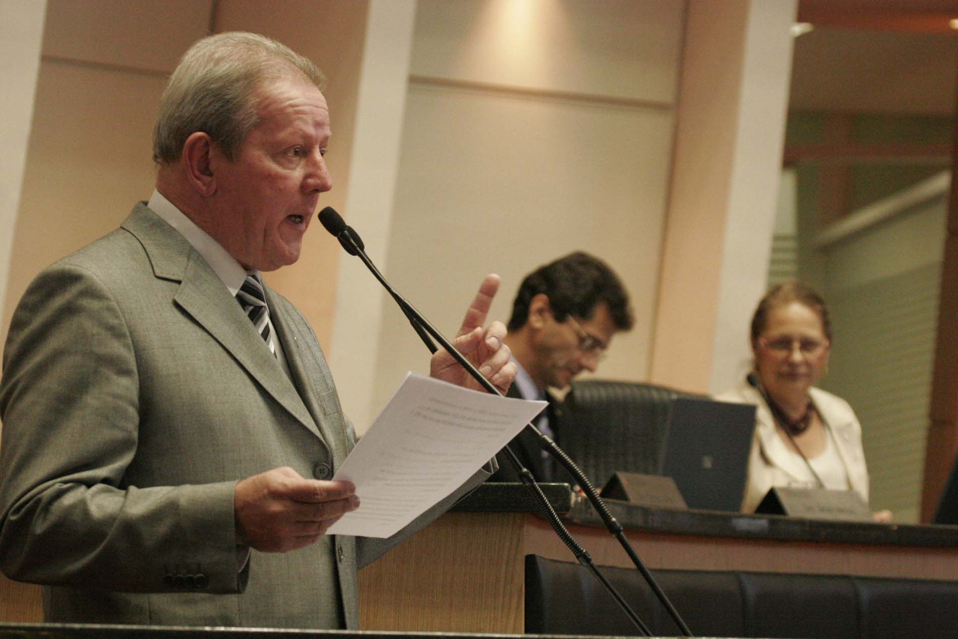 Deputado Marcos Vieira (PSDB)