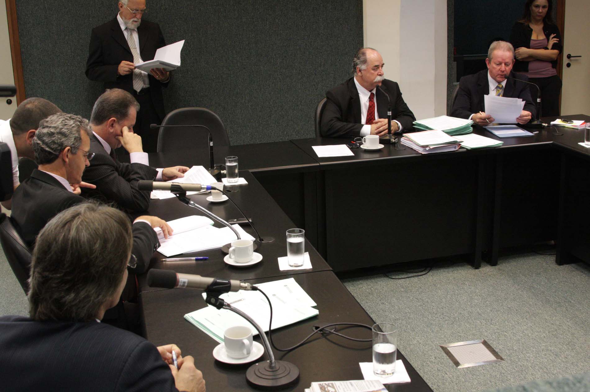 Comissão de Constituição e Justiça