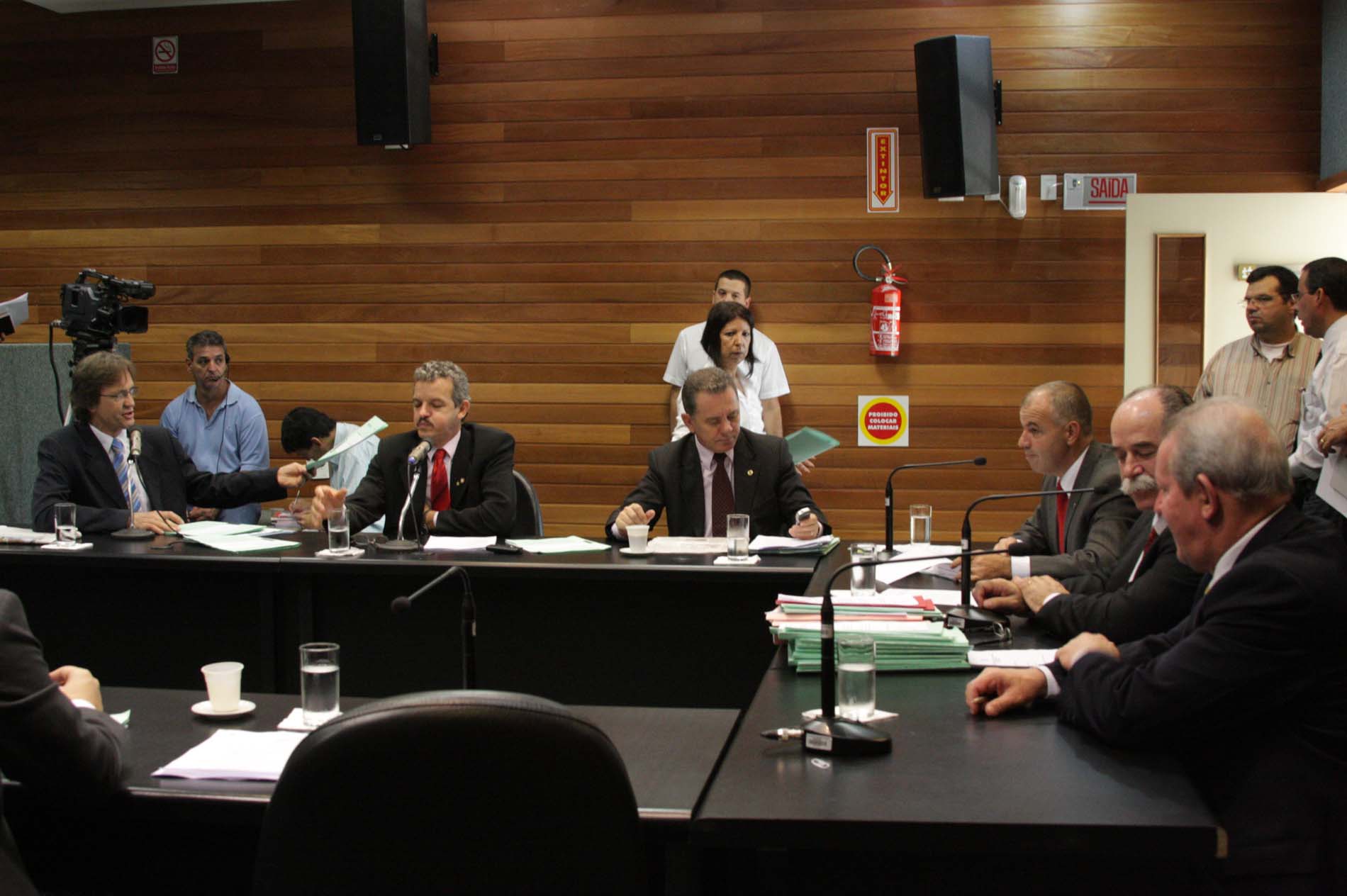 Comissão de Constituição e Justiça