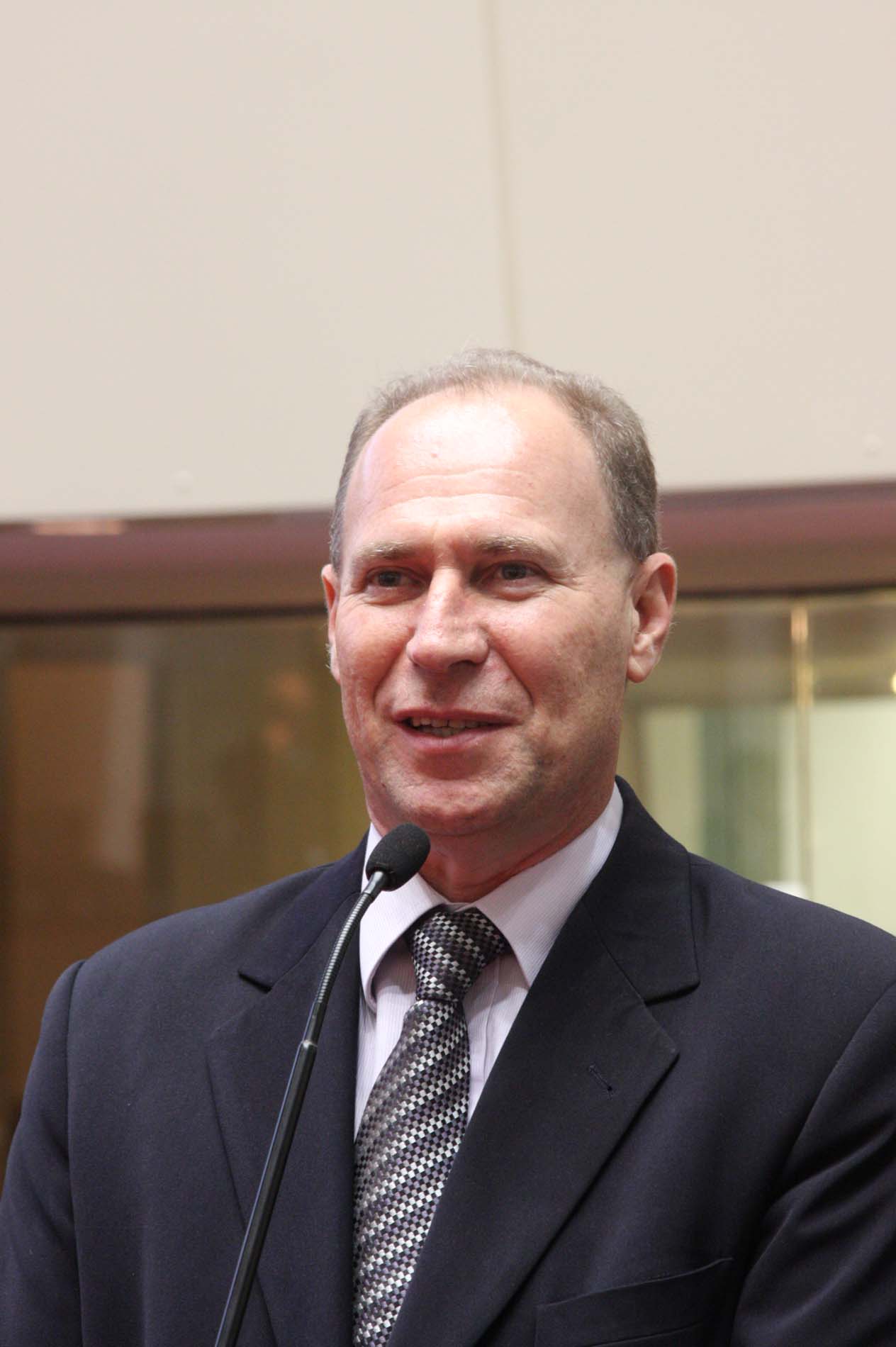 Deputado Herneus de Nadal (PMDB)