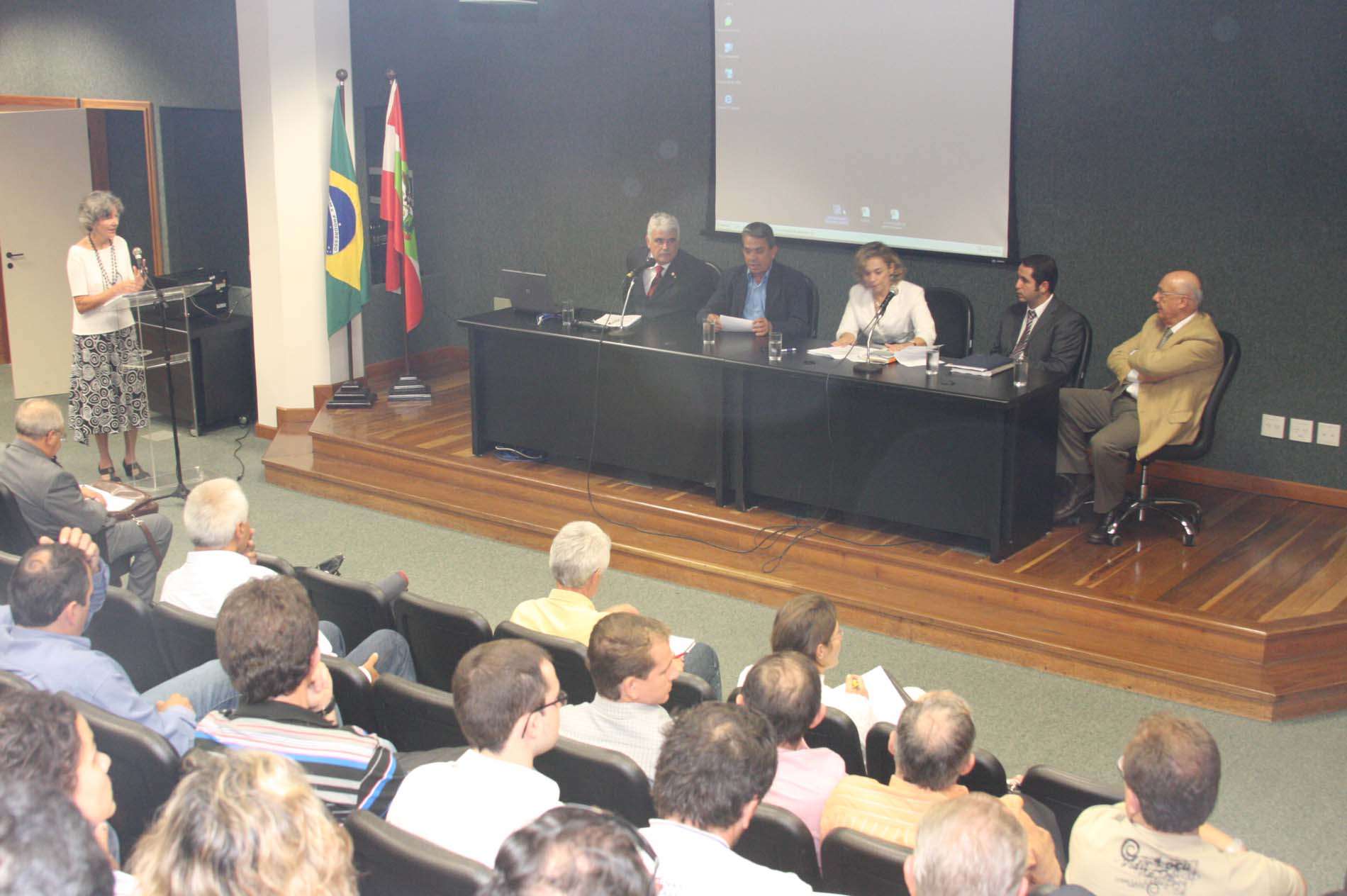 Reunião do Comitê de Gerenciamento da Bacia Hidrográfica do Itajaí.