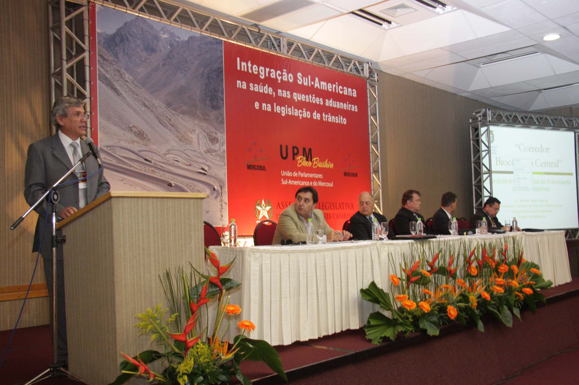 UPM - Debates para 