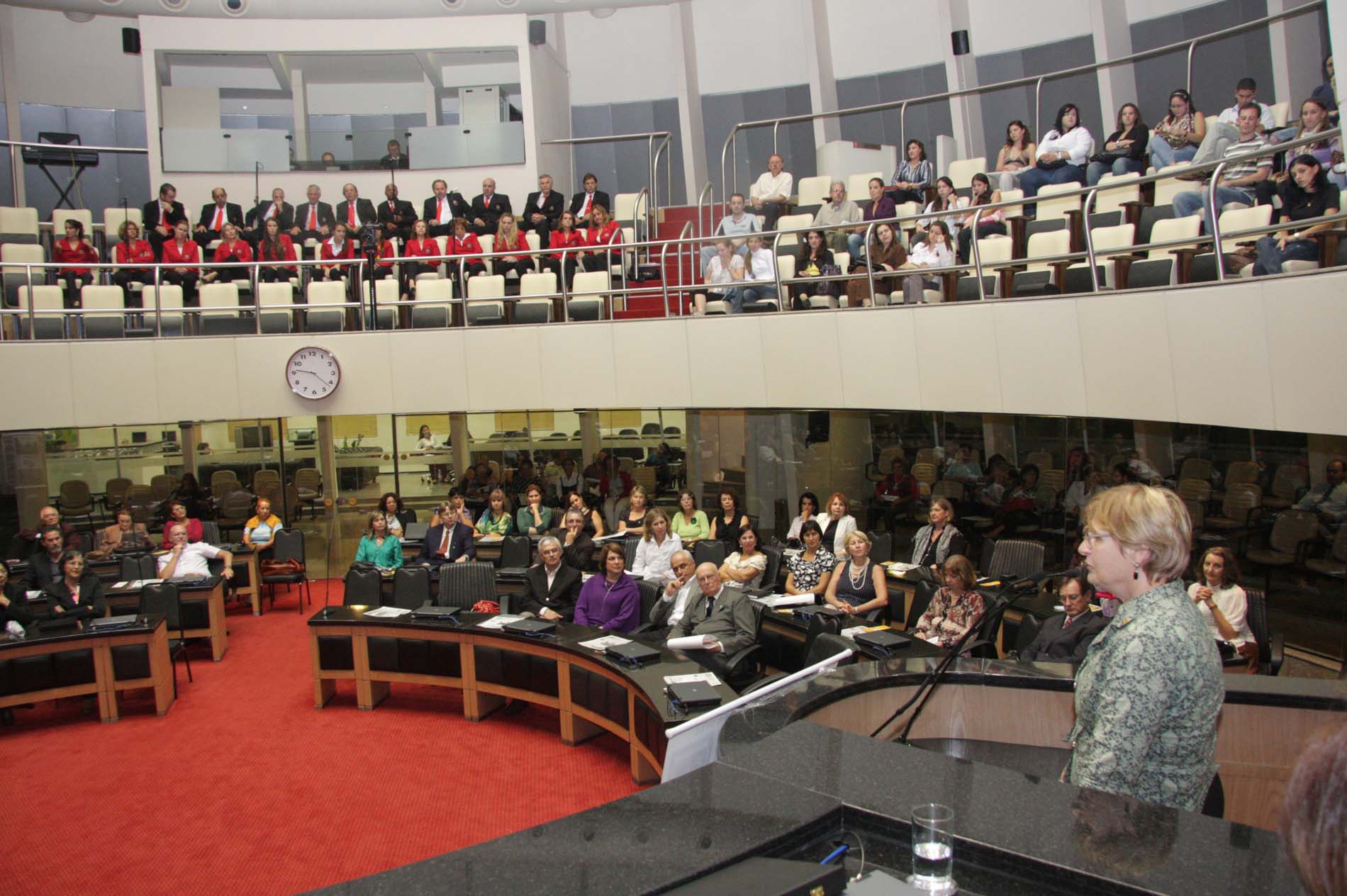 Sessão Especial em homenagem aos 40 anos de criação do Departamento de Enfermagem e do grupo de Graduação em Enfermagem da UFSC