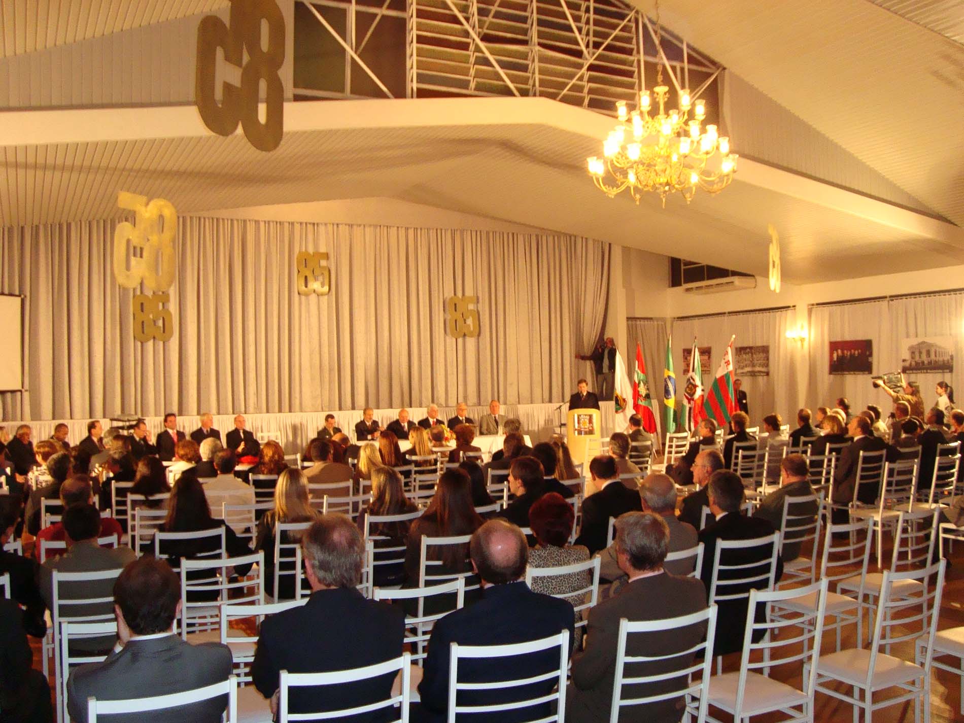 Décio prestigia 85 anos do Mampituba Clube
