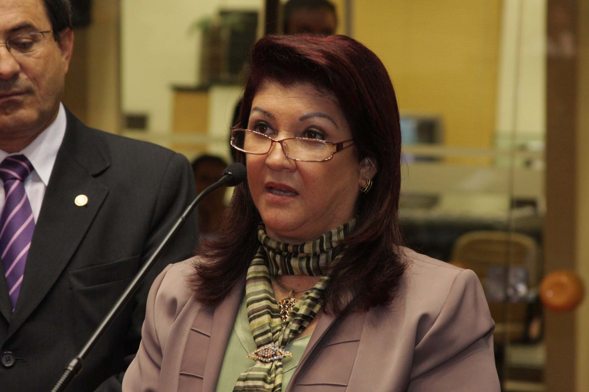 Deputada Professora Odete de Jesus (PRB)