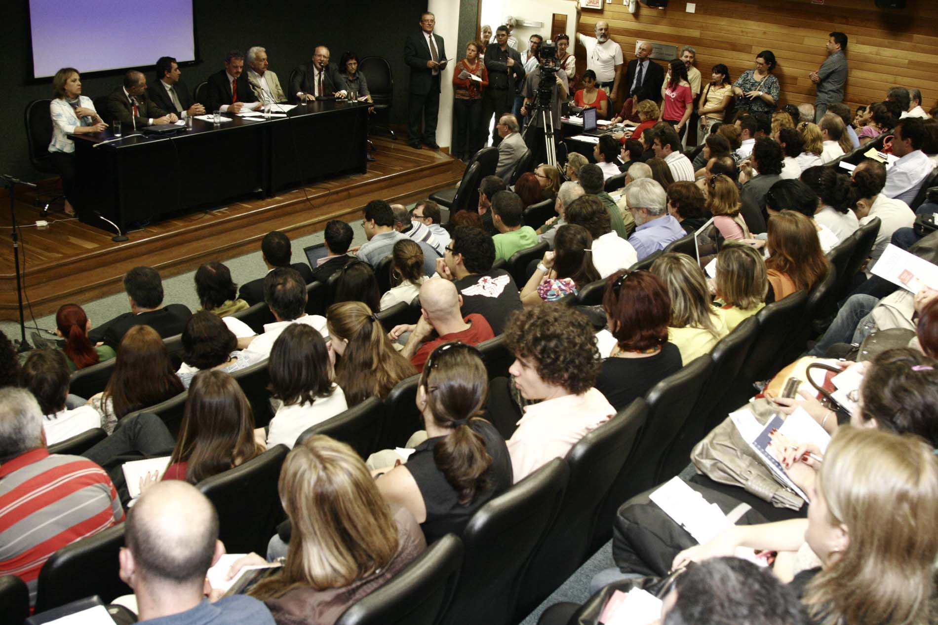 Audiência Pública a fim de debater sobre as alterações da Lei Federal de incentivo a cultura - Lei Rouanet