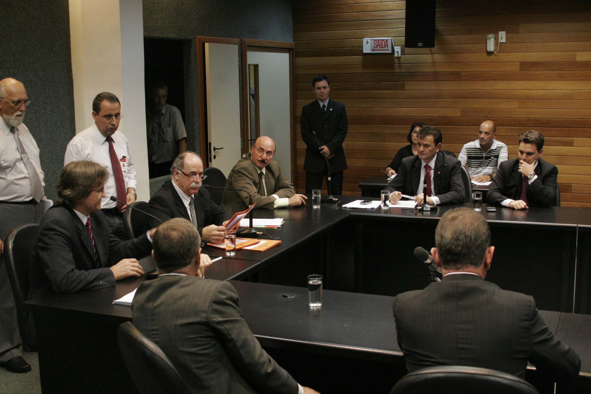 Reunião da Comissão de Constituição E Justiça