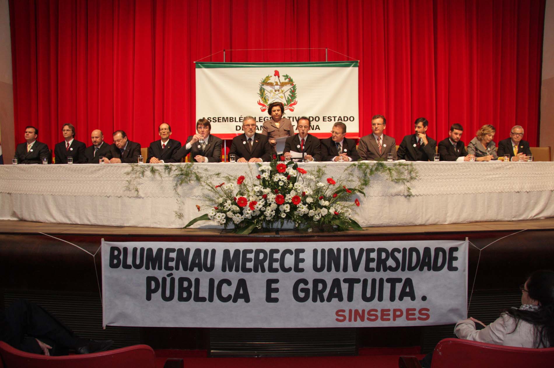 Sessão Solene em Homenagem aos 45 anos da Universidade de Blumenau – FURB