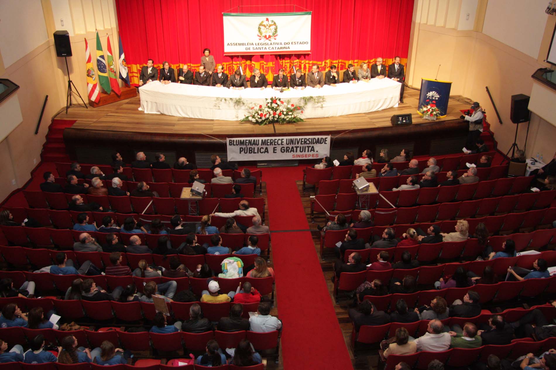 Sessão Solene em Homenagem aos 45 anos da Universidade de Blumenau - FURB