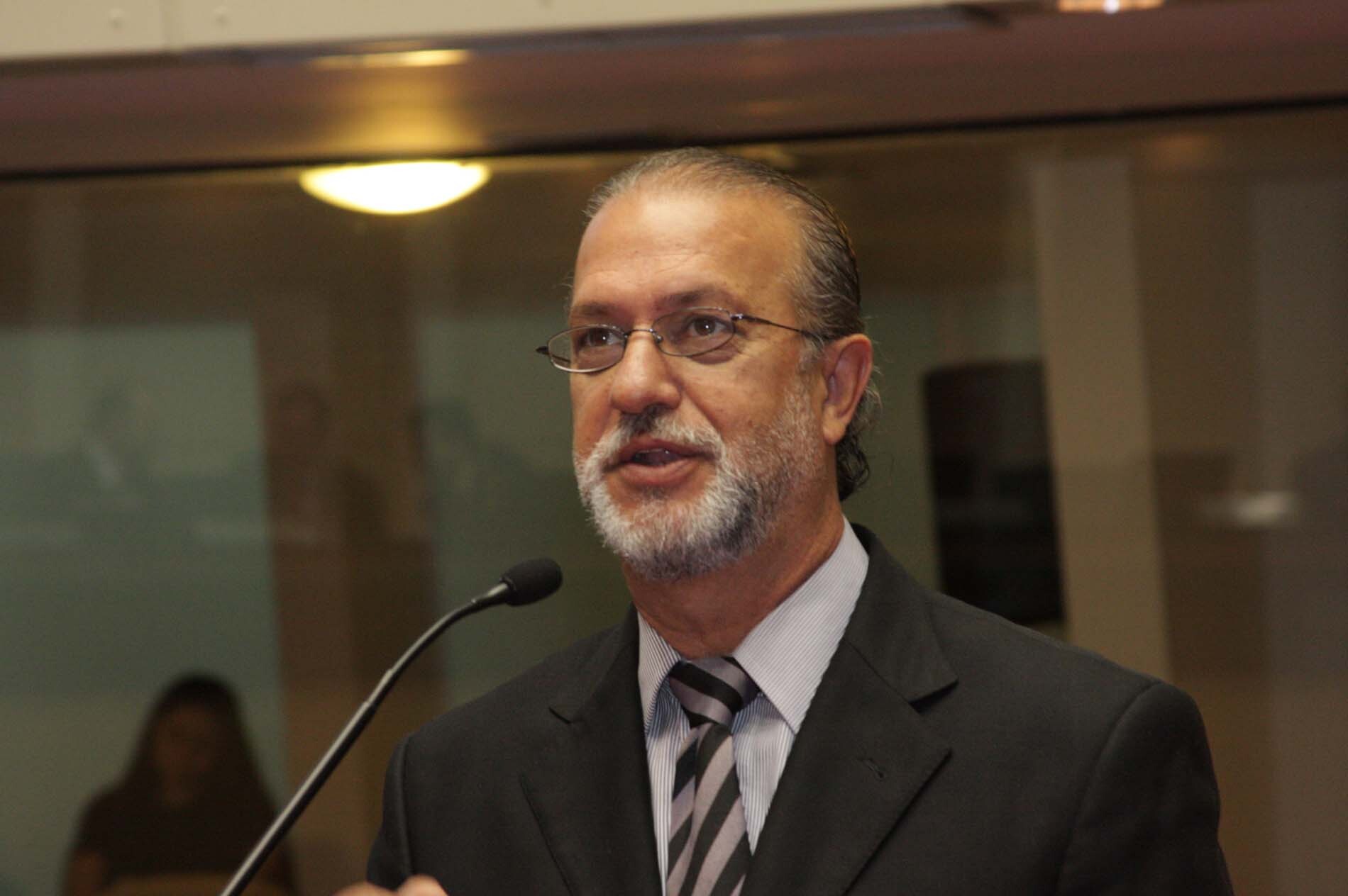 Dos Gabinetes – Deputado Nilson Gonçalves envia ao Plenário da Assembleia Legislativa requerimentos