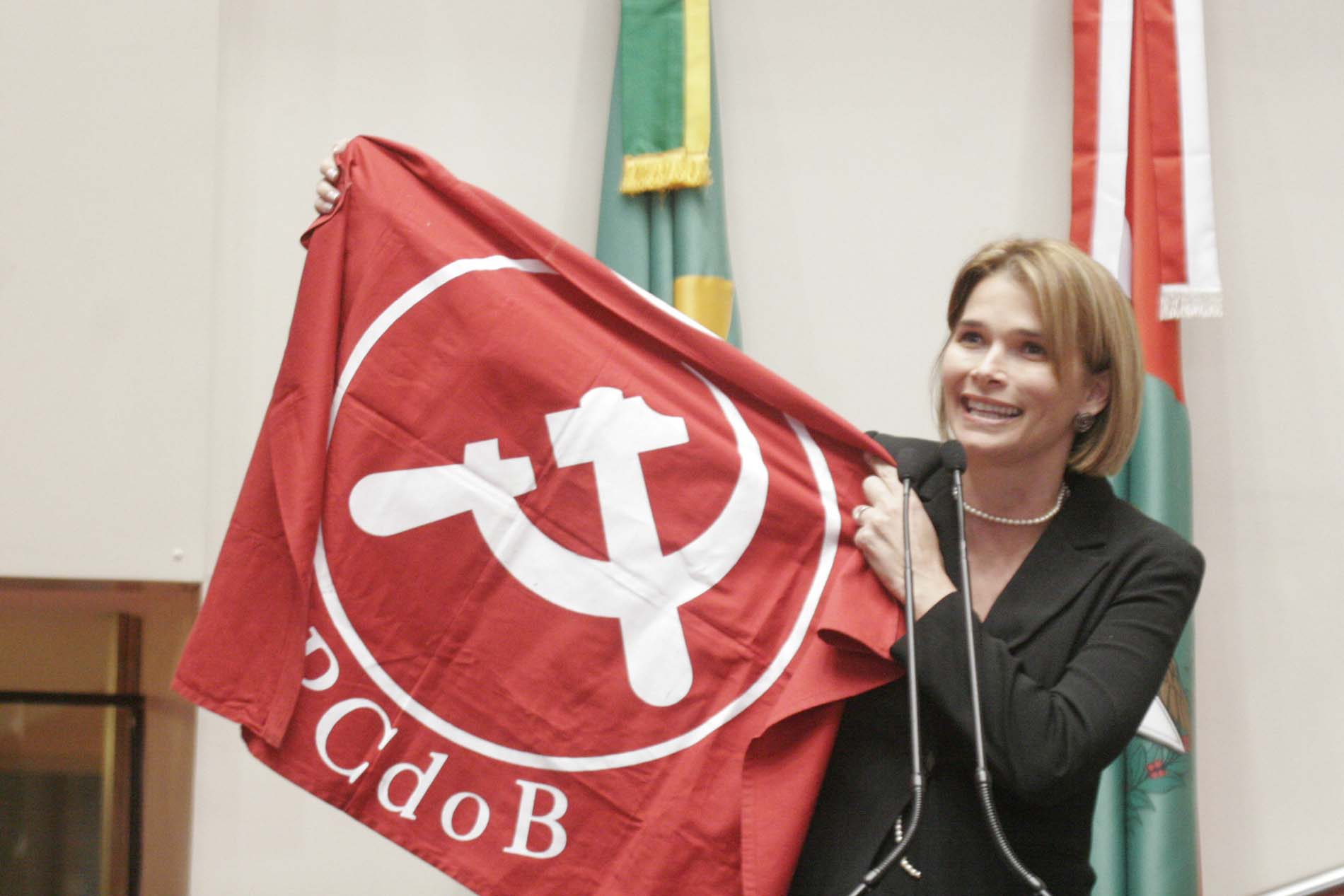 Deputada Angela Albino (PCdoB)