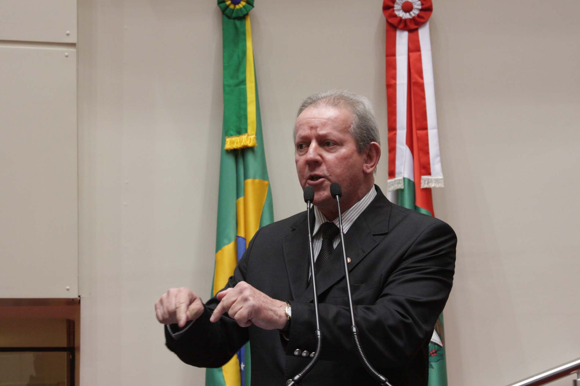 Deputado Marcos Vieira (PSDB)