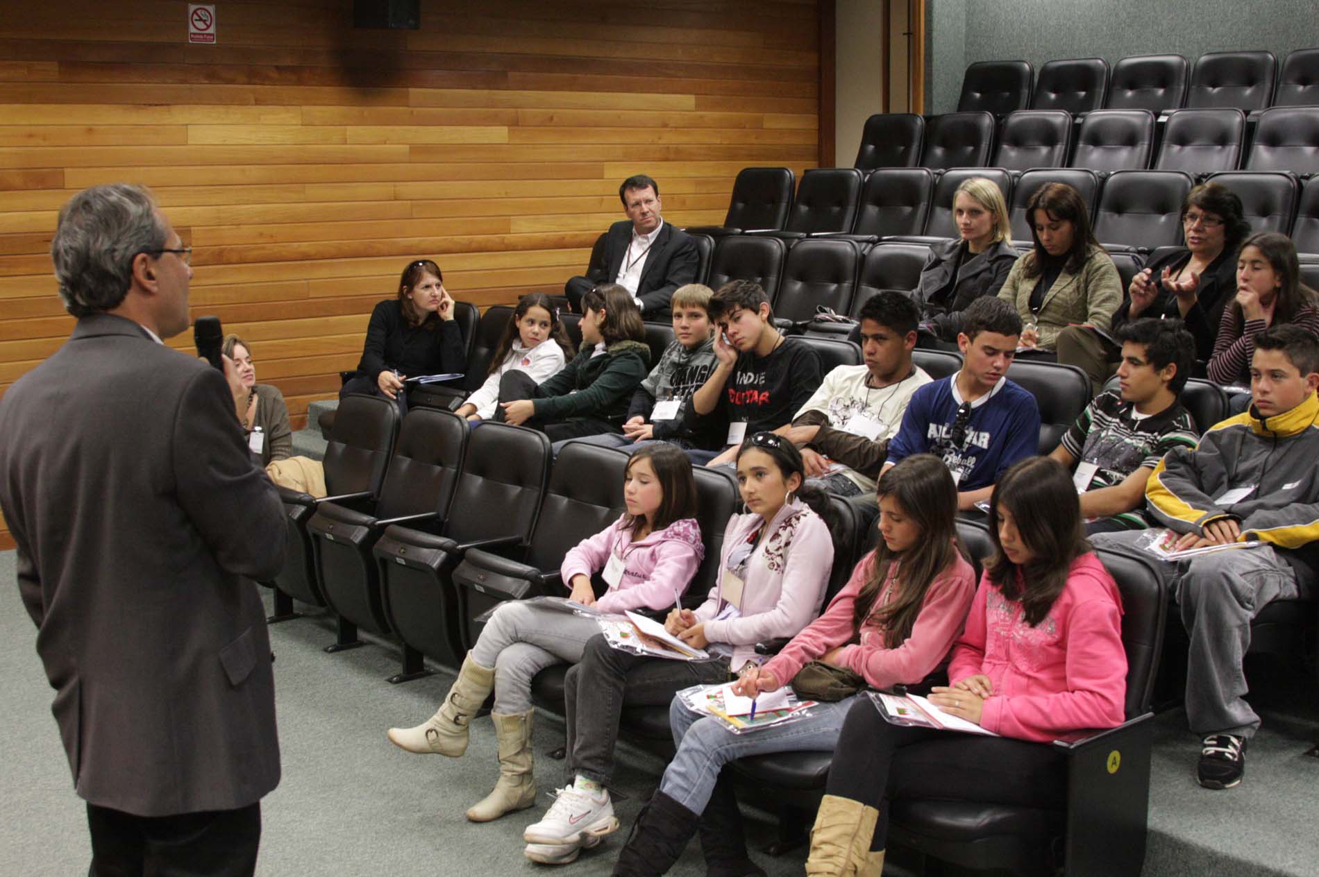 Escola do Legislativo - Vereadores Mirins