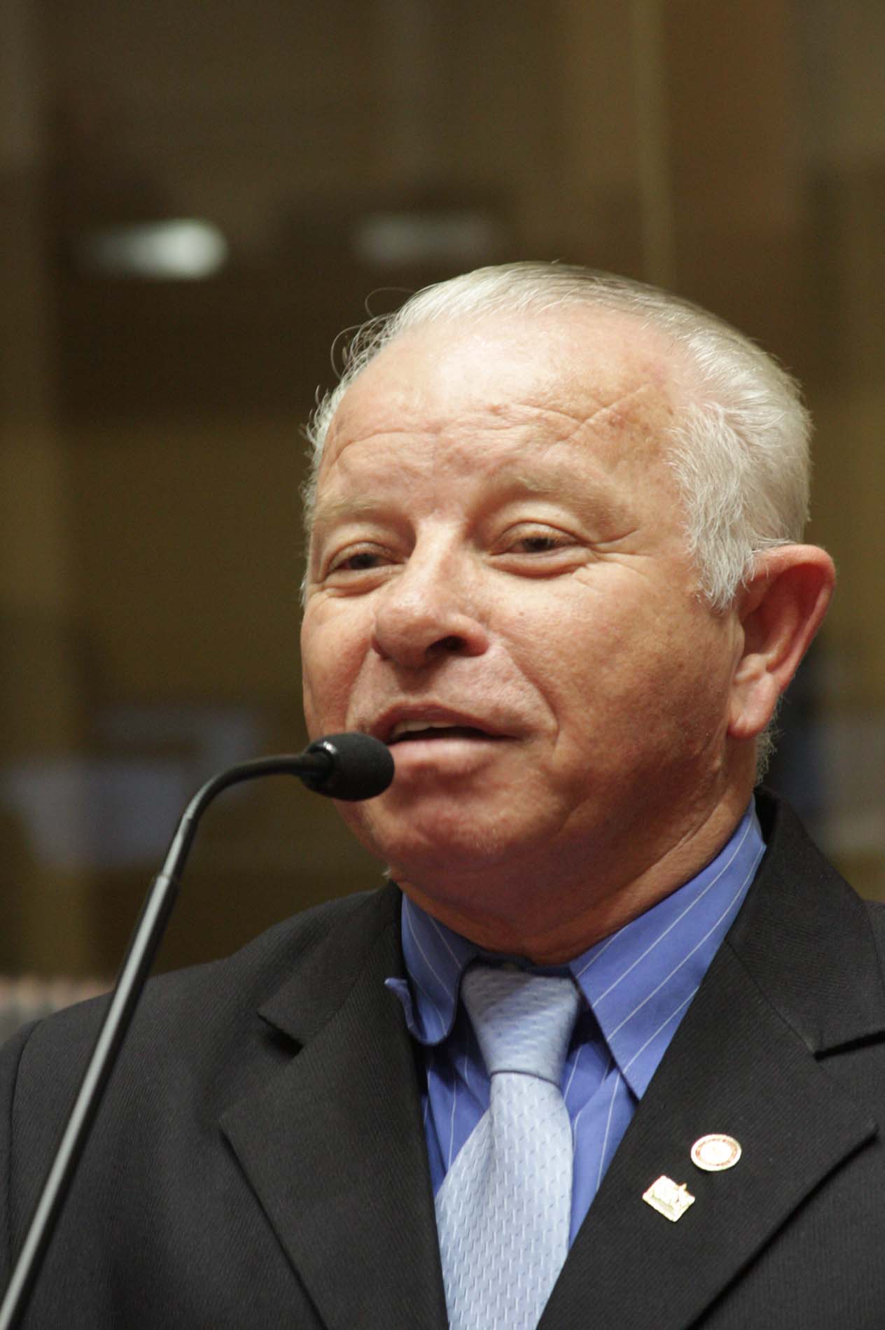 Deputado Adherbal Deba Cabral (PMDB)