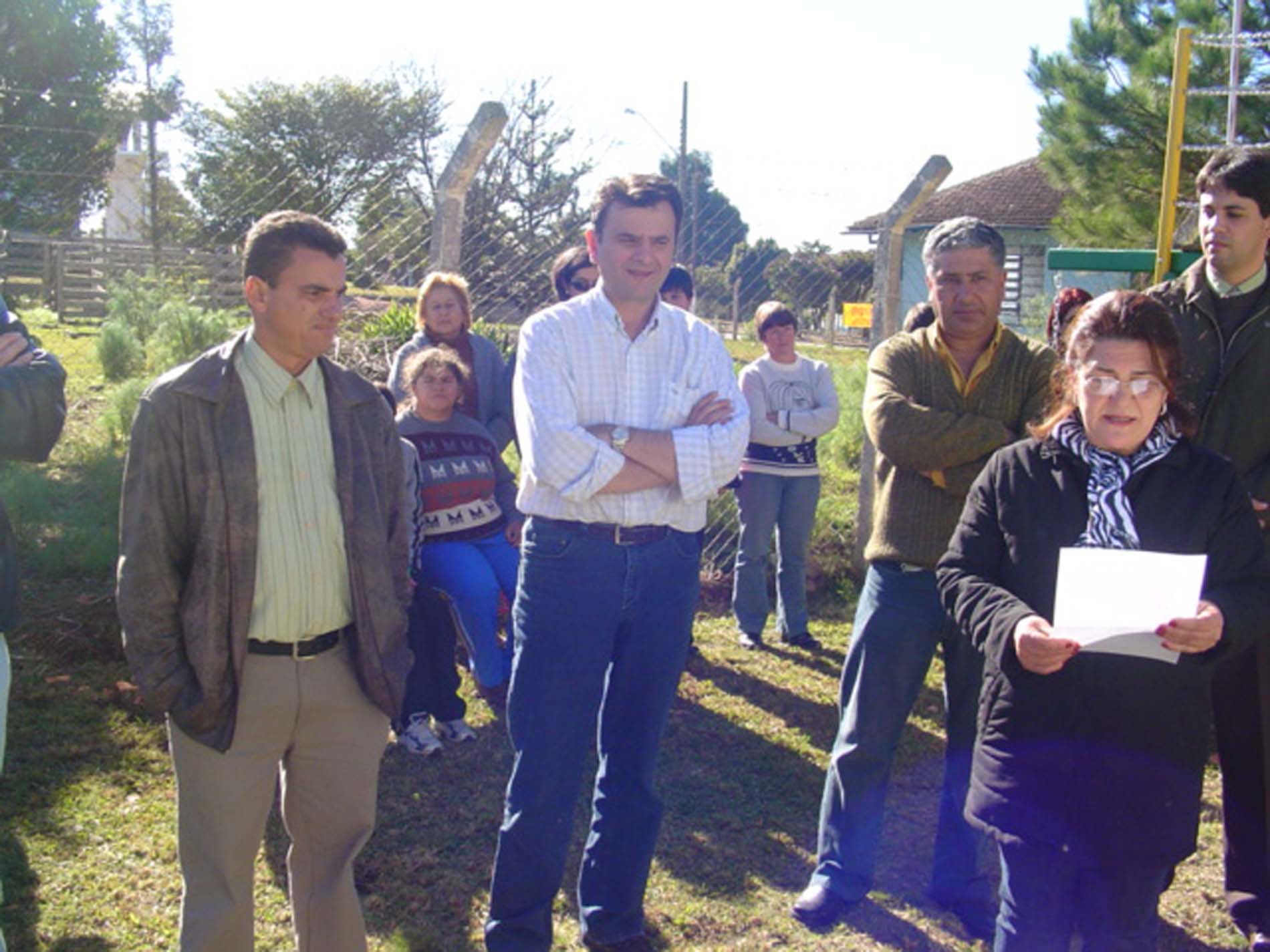 APAE de Campo Belo ganha parque infantil