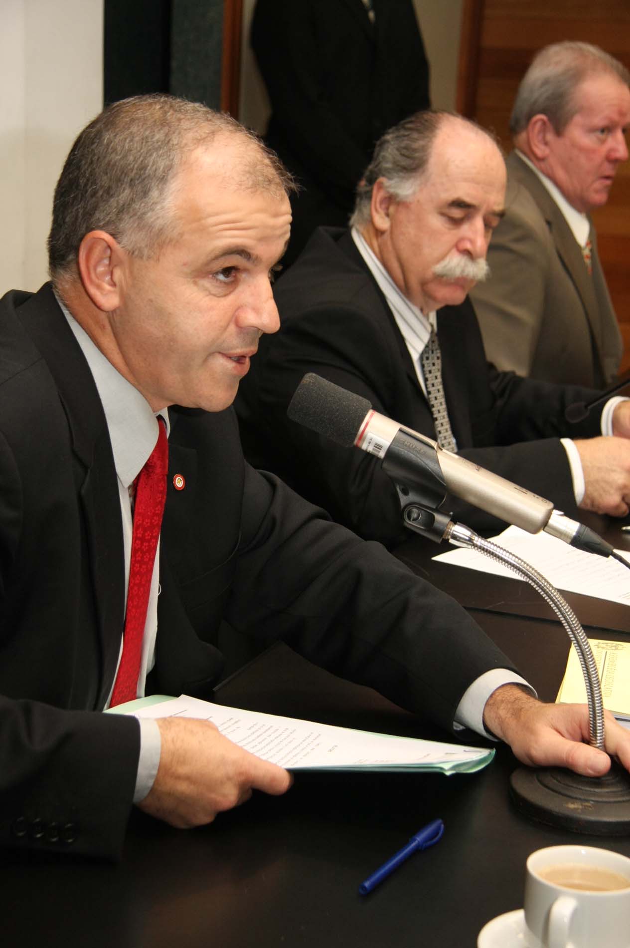 Comissão de Constituição e Justiça