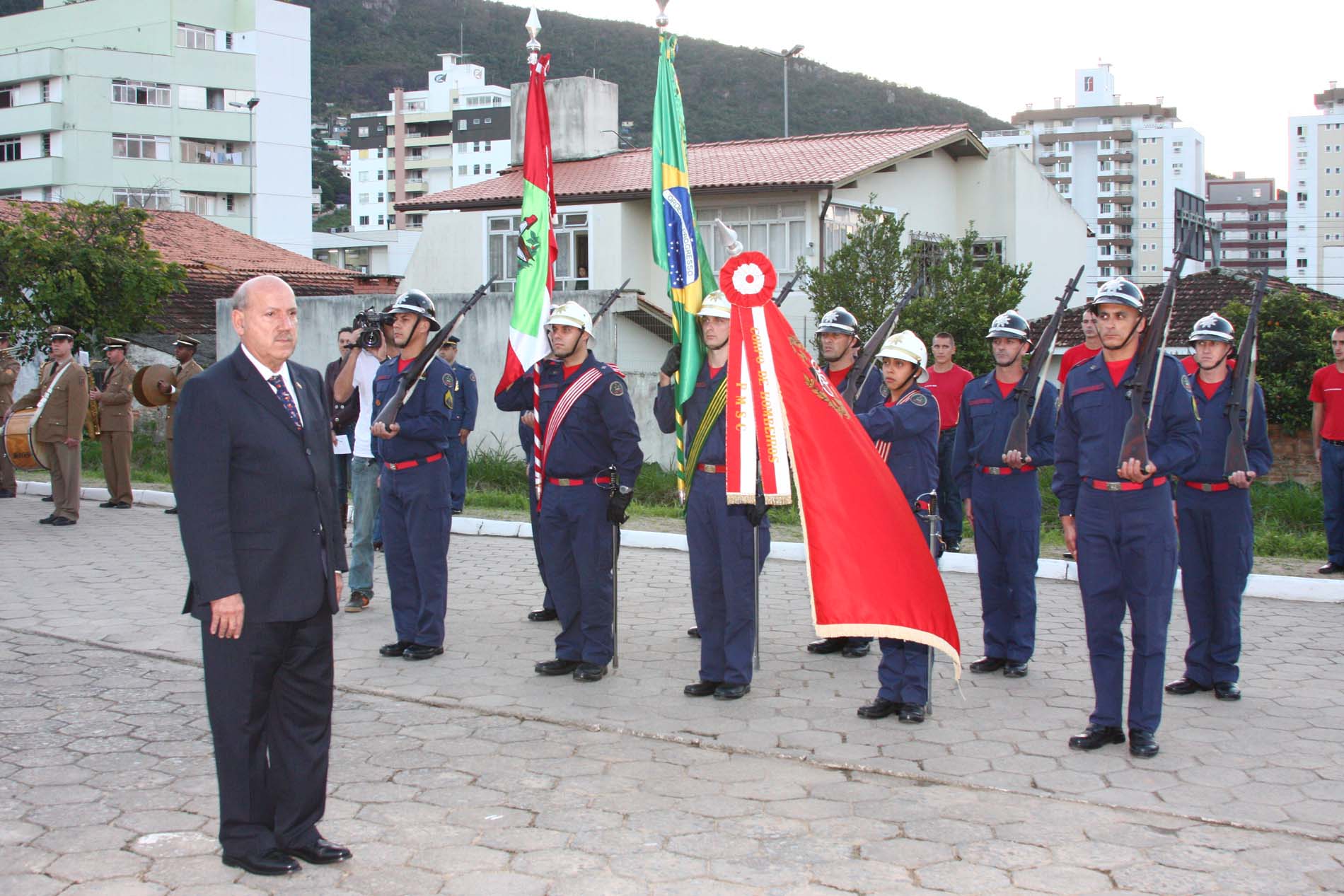Prêmio AL aos Bombeiros