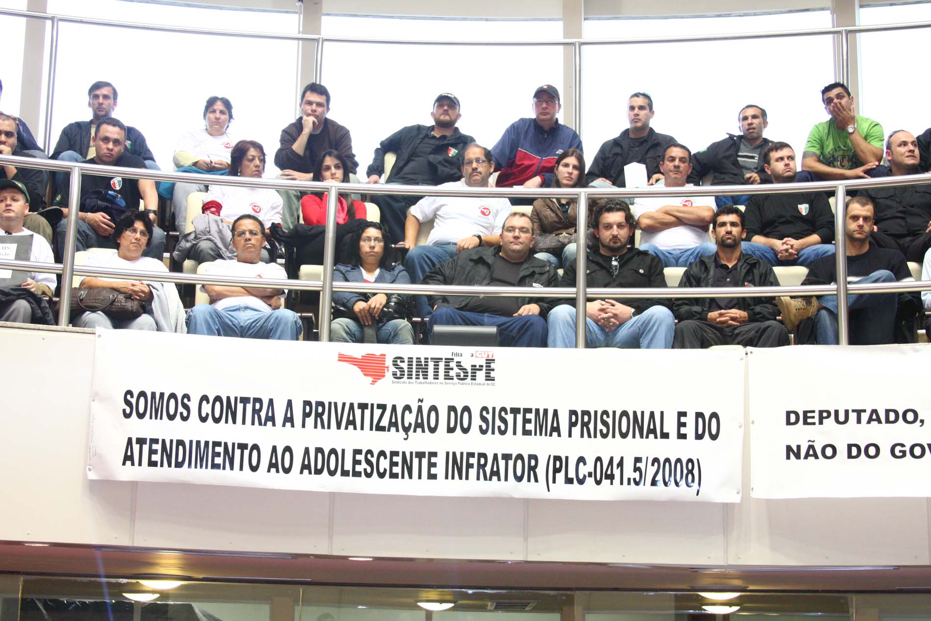 Sessão Ordinária – Plenário Osni Régis