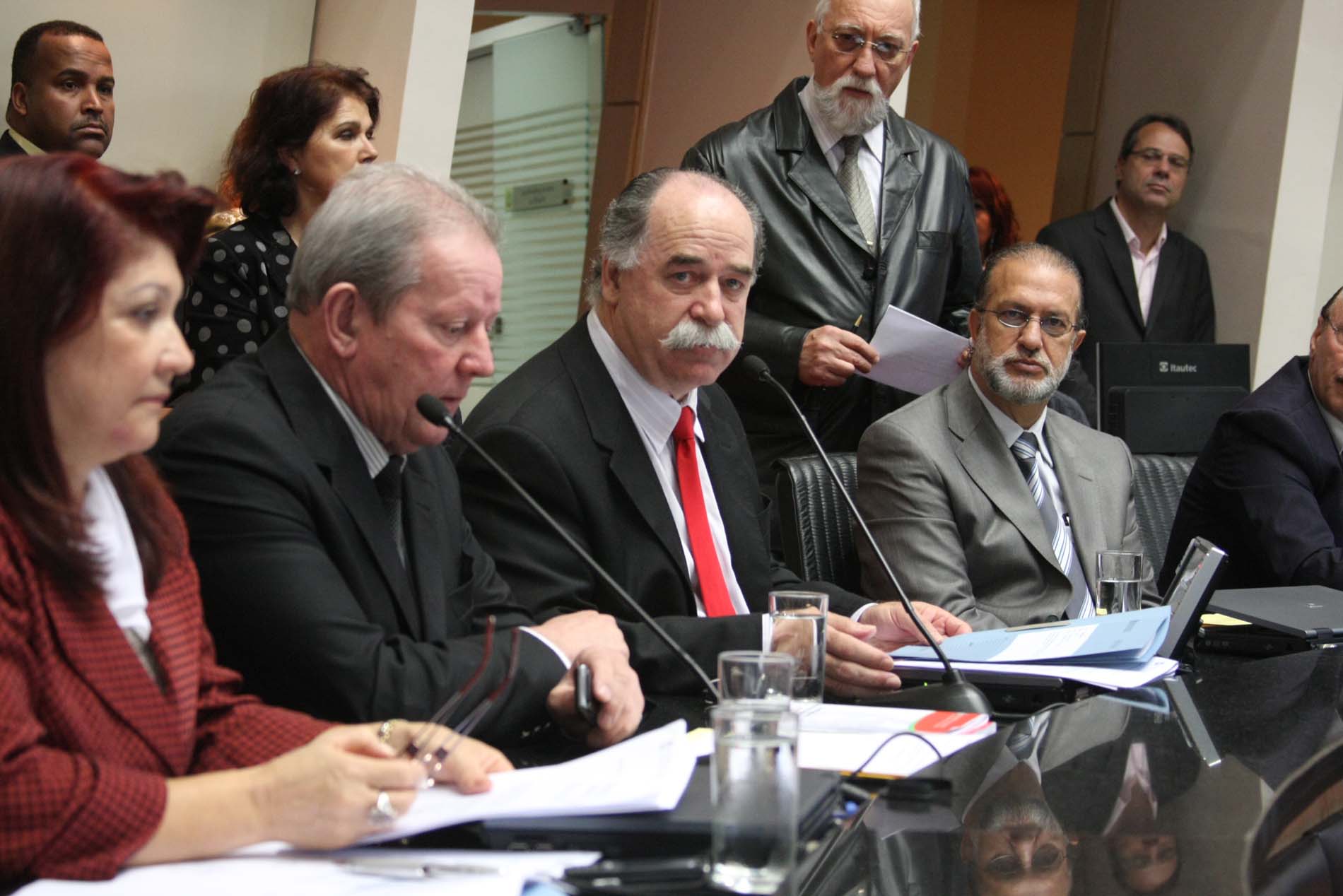 Reunião Conjunta das Comissões