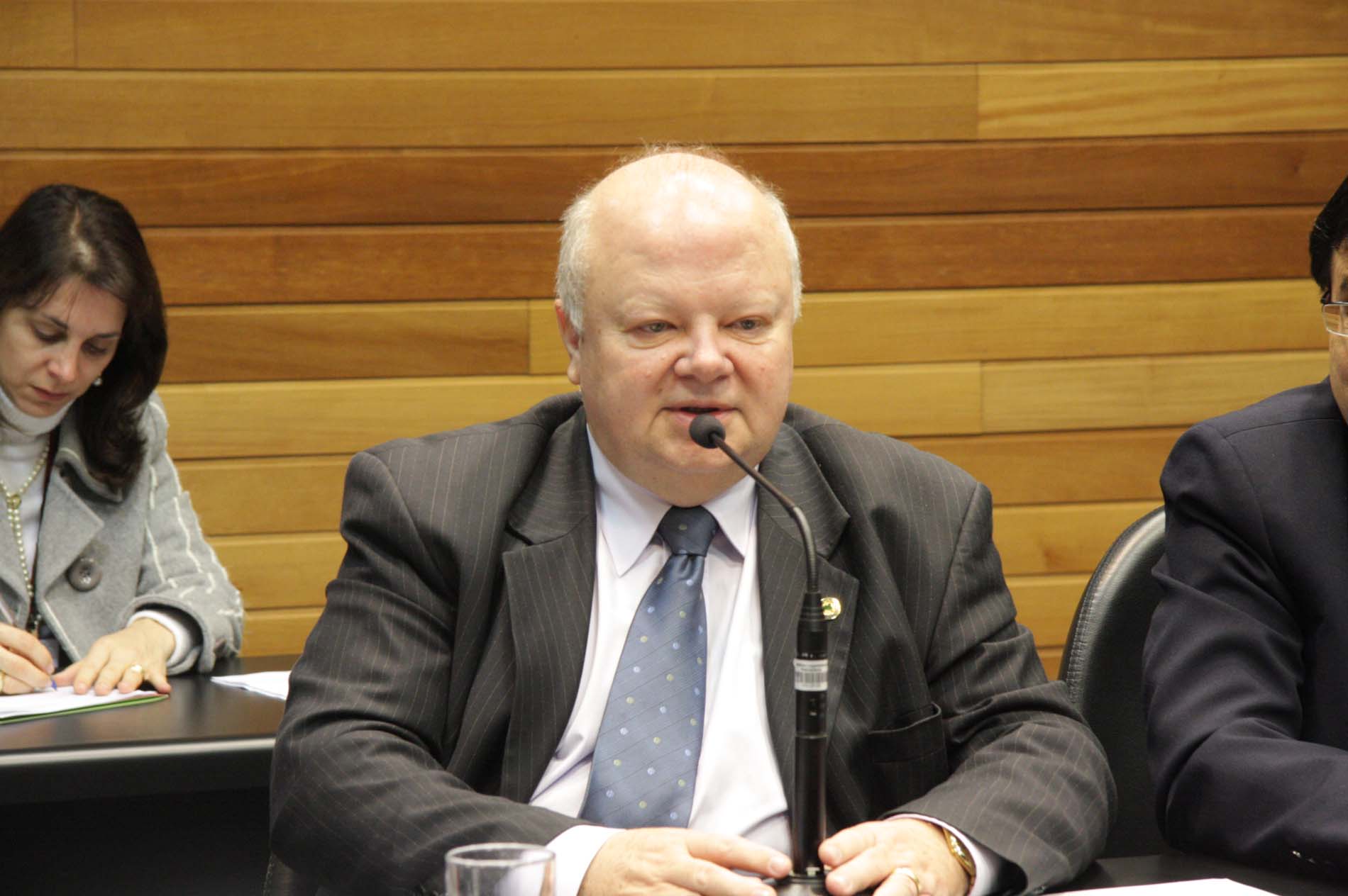 Reunião da Comissão de Finanças – Deputado Renato Hinnig (PMDB)