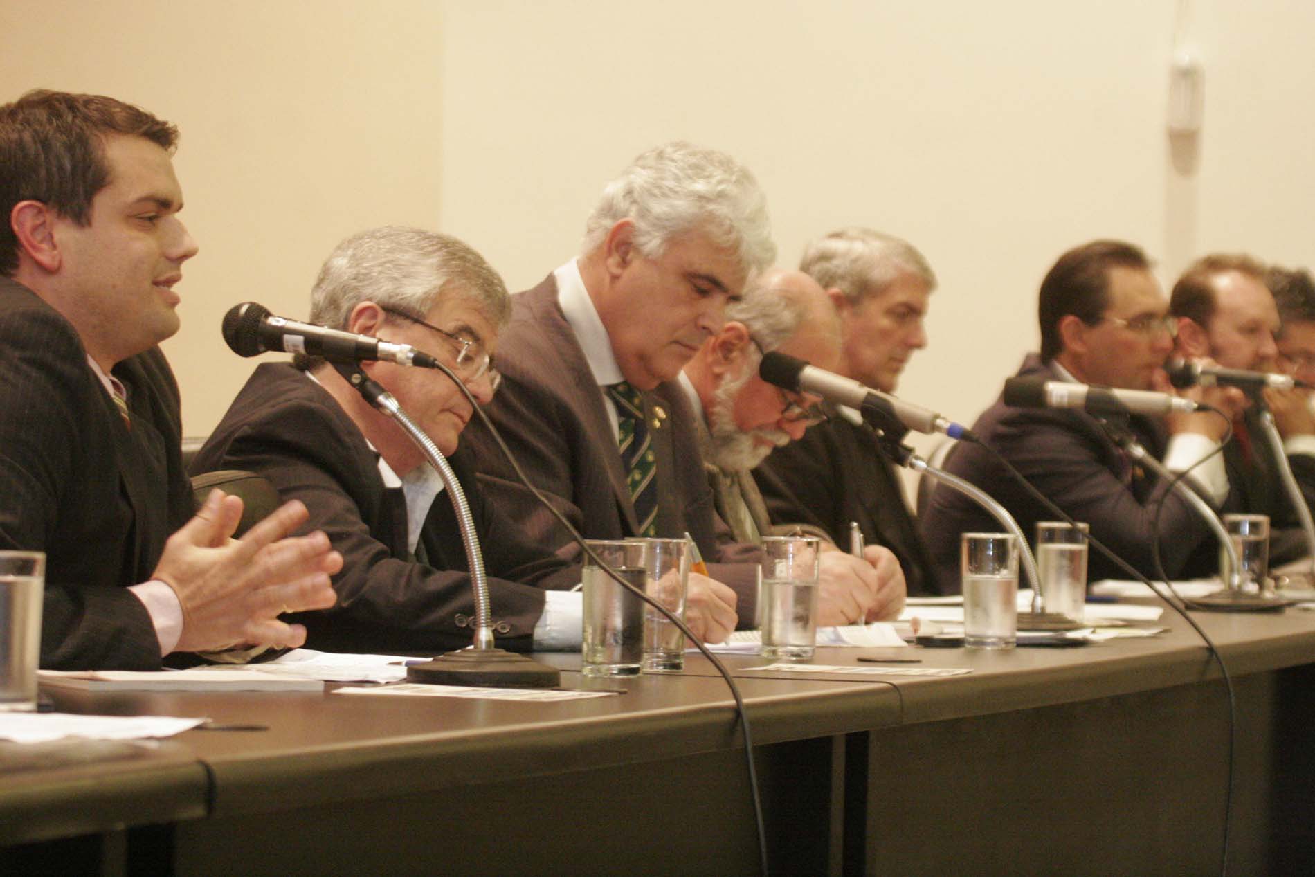 Audiência Pública sobre os Impactos Socioeconômicos e Ambientais da Indústria de Fosfatados Catarinense (IFC)