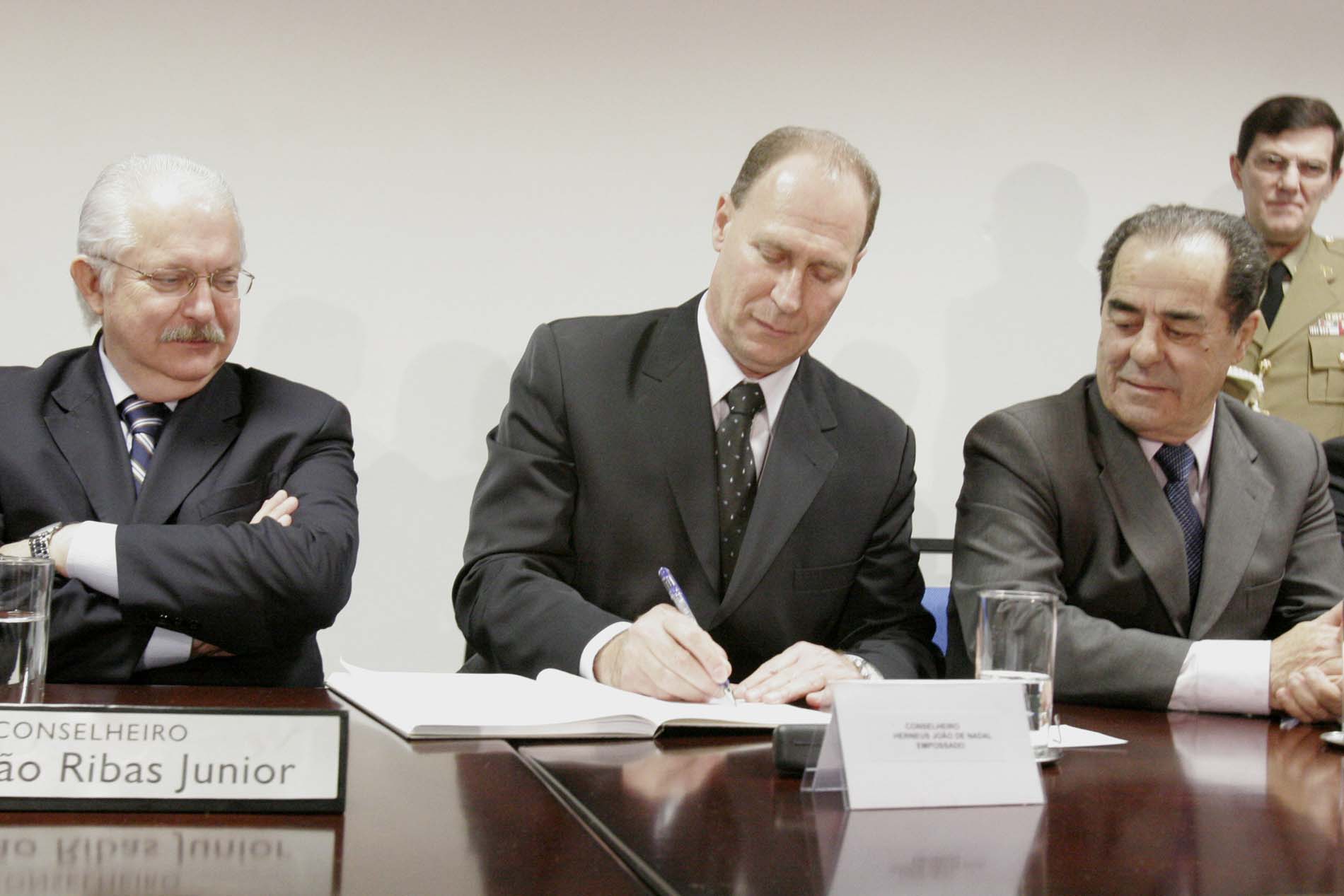 Posse do Conselheiro João Herneus de Nadal no Tribunal de Contas do Estado de Santa Catarina