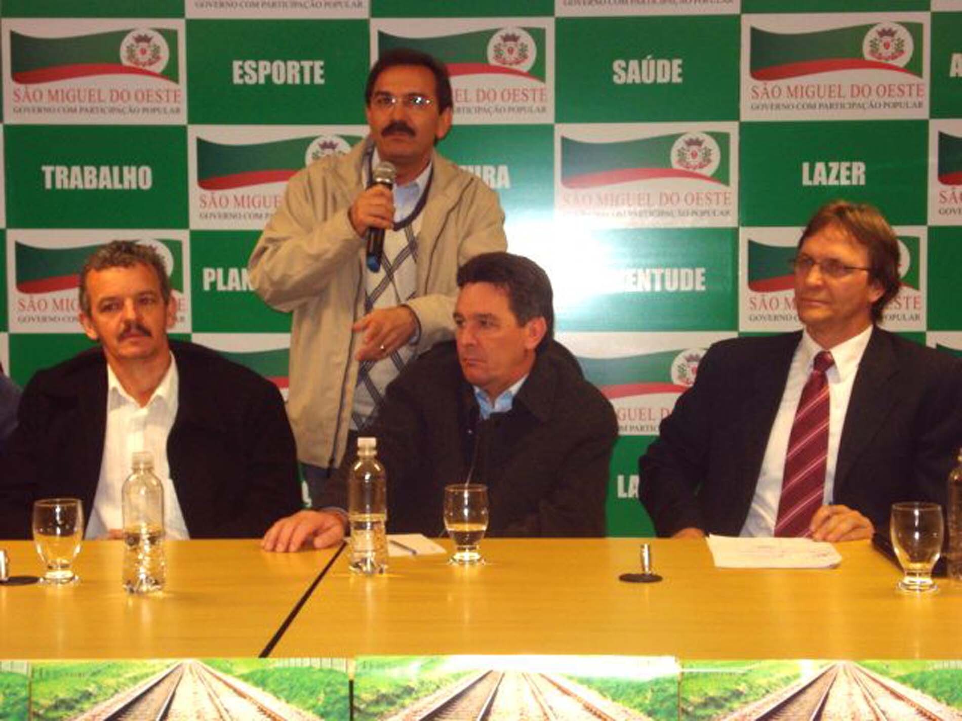 Dos Gabinetes – Venzon apoia ampliação da ligação ferroviária entre Itajaí e a divisa com a Argentin