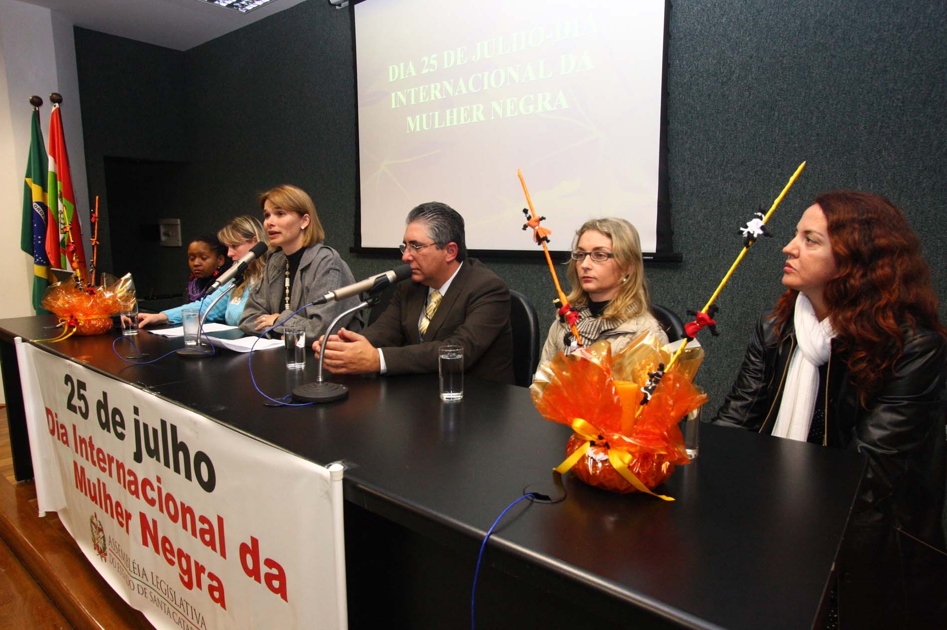 Ato Solene em homenagem à União Nacional de Negros/SC (Unegro)