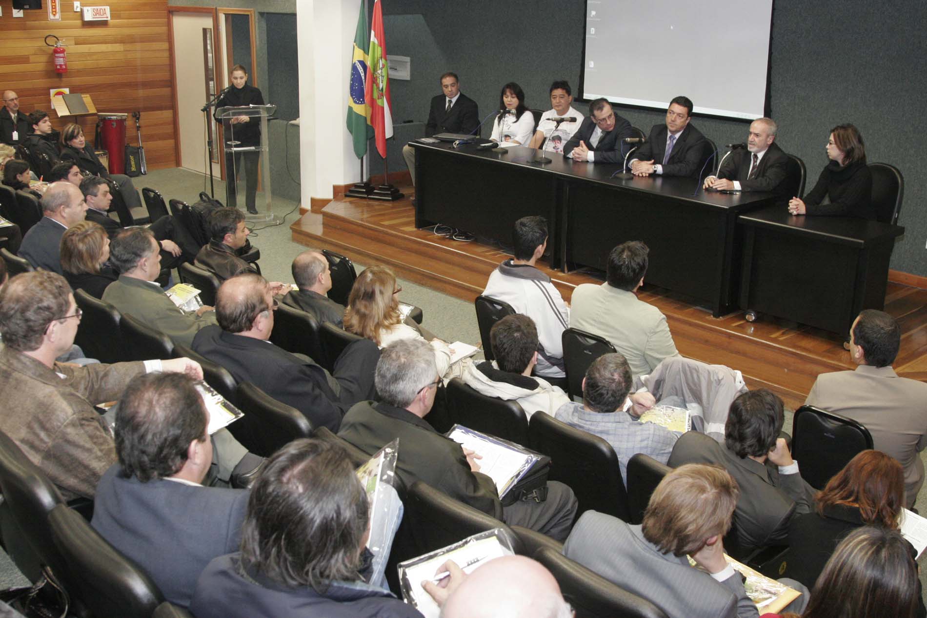 Conferência Livre - O Orçamento Público como garantia do direito fundamental à segurança: destinação de recursos públicos para a prevenção à violência - Promoção: Escola do Legislativo