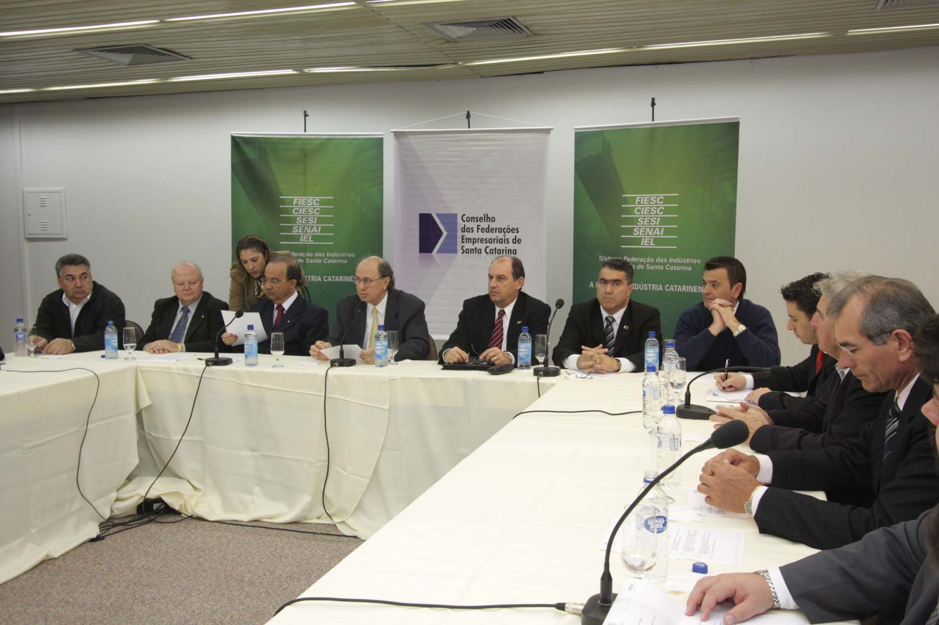 Encontro na FIESC debate Piso Regional